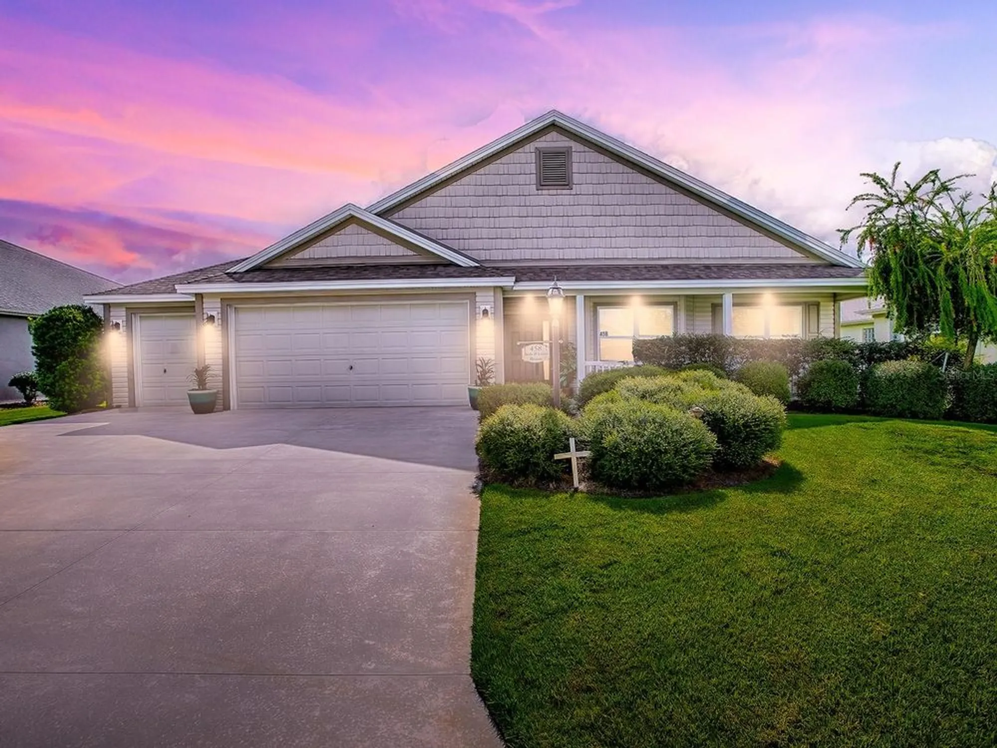 Property Slideshow image 3 of 54 | 458 jungle plum way, The Villages, FL, 32163