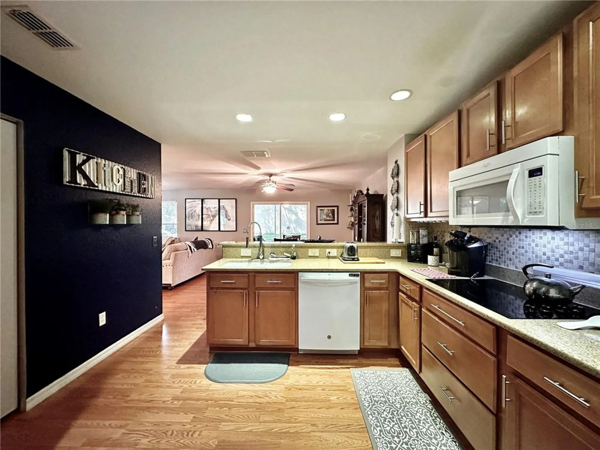 Property Slideshow image 15 of 41 | 12406 ne 50th vw, Oxford, FL, 34484