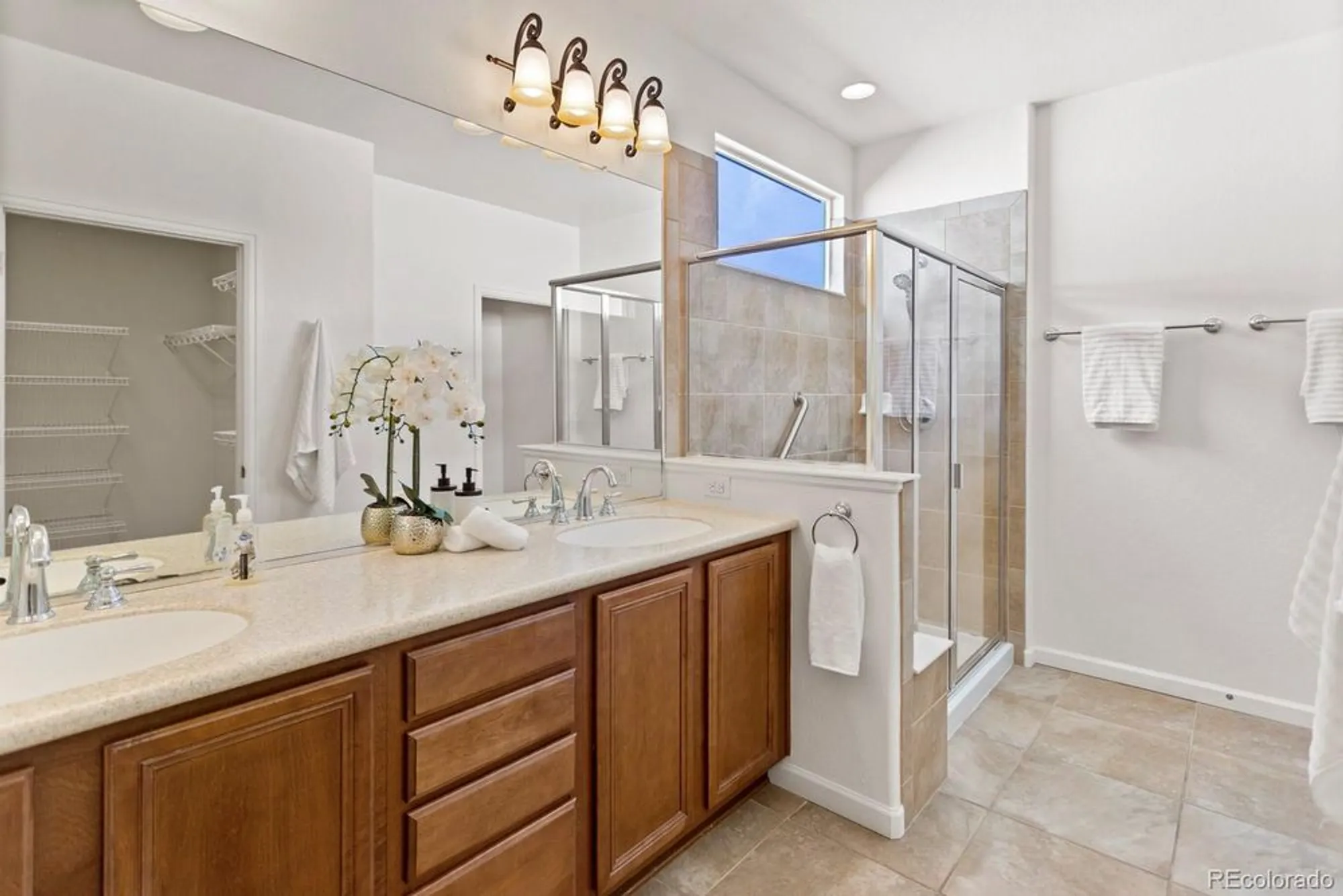 Property Slideshow image 19 of 29 | 19834 w 56th pl, Golden, CO, 80403