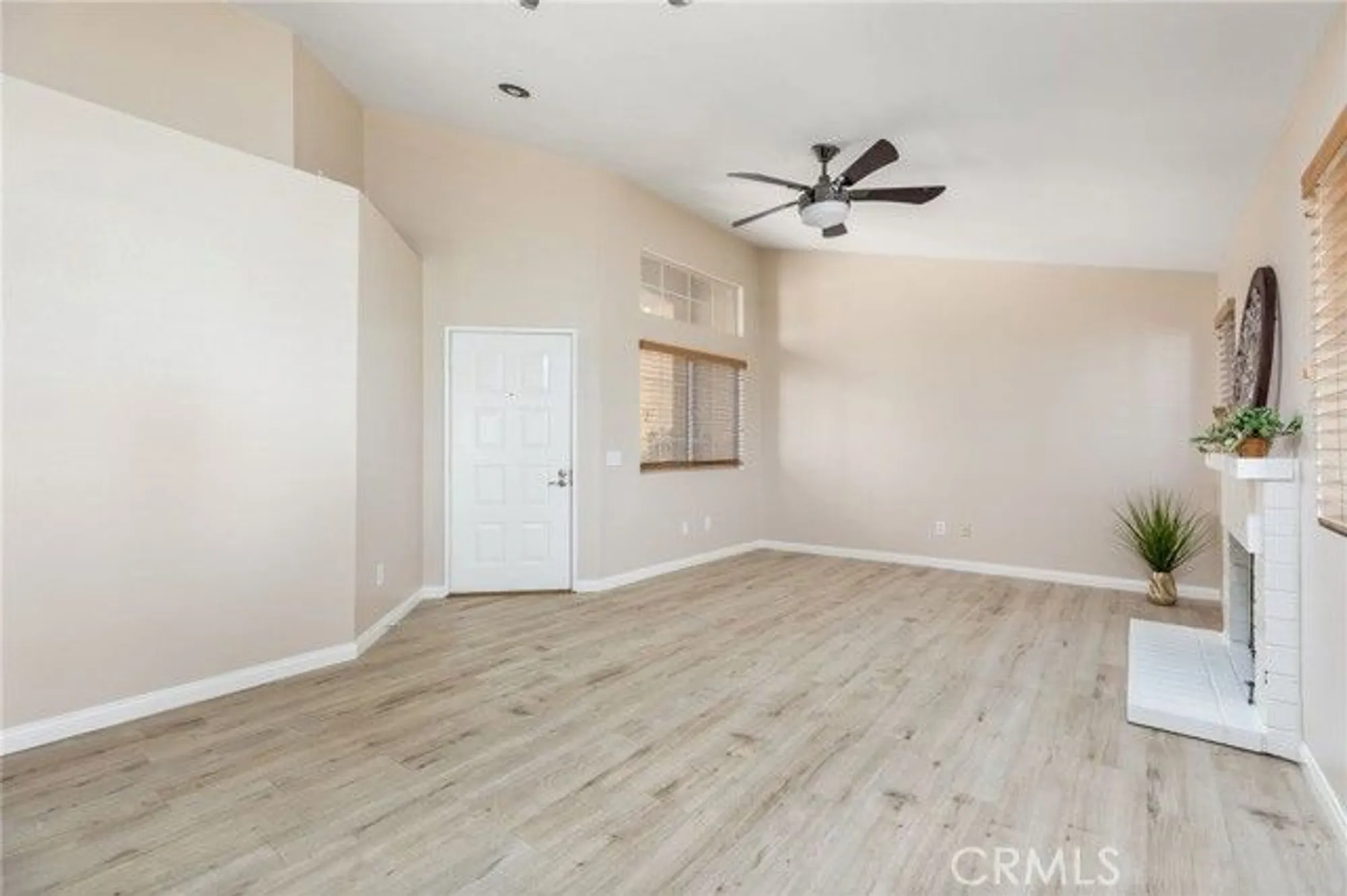 Property Slideshow image 11 of 47 | 573 la costa dr, Banning, CA, 92220