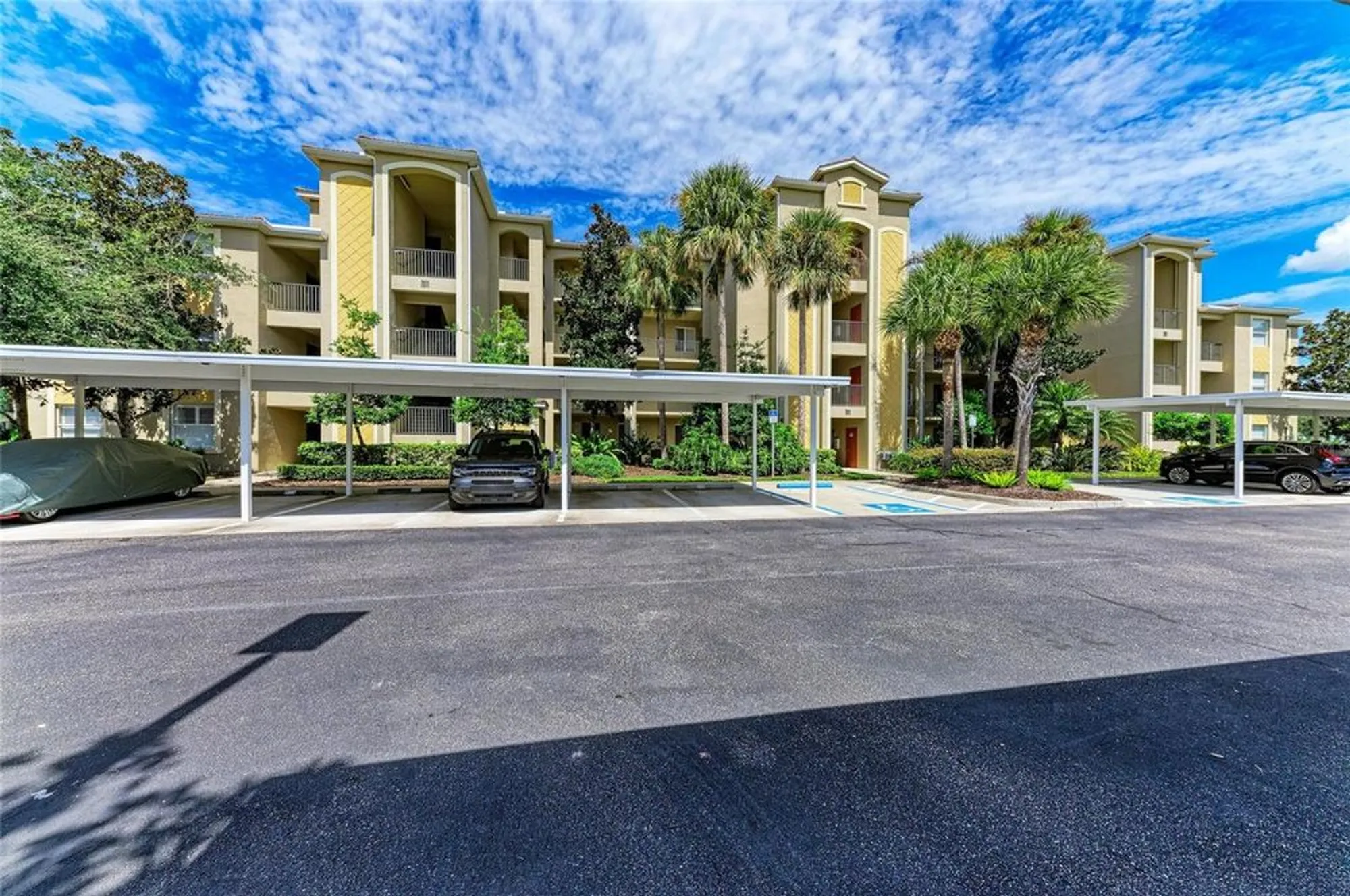 Property Slideshow image 9 of 77 | 7911 grand estuary trl unit 108, Bradenton, FL, 34212