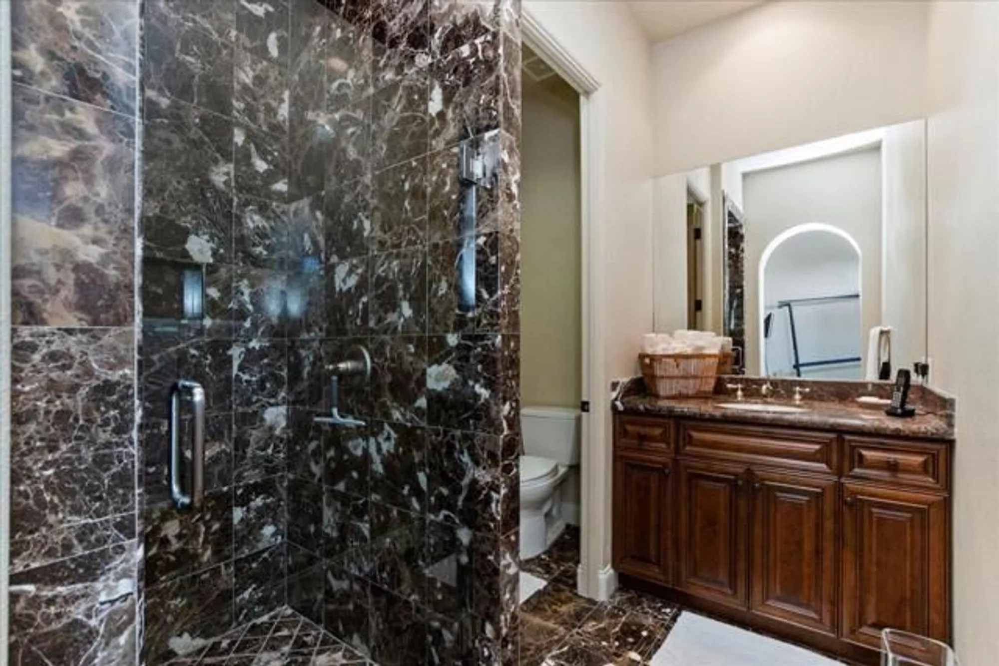Property Slideshow image 40 of 51 | 55830 cherry hills dr, La Quinta, CA, 92253