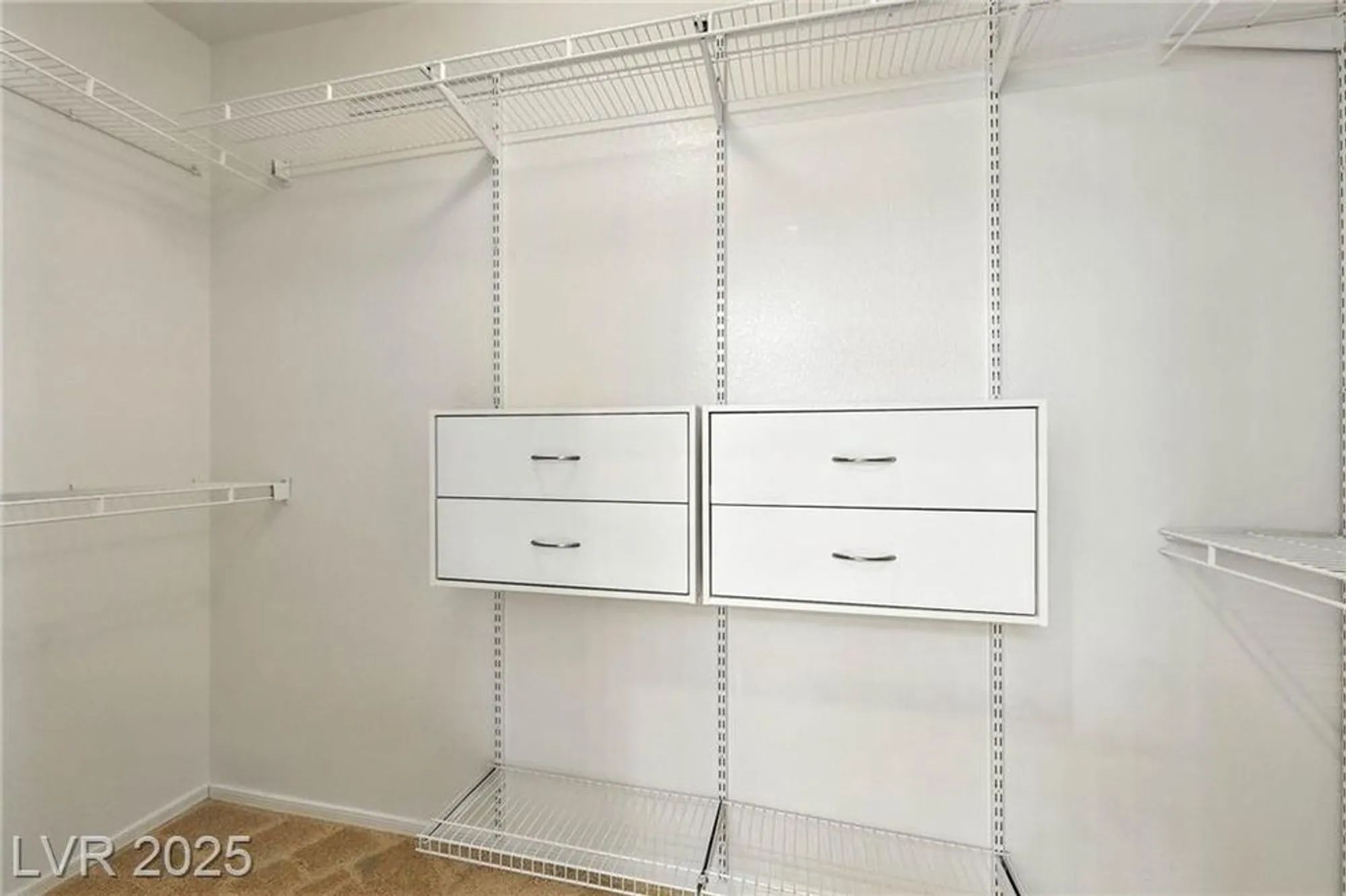 Property Slideshow image 26 of 35 | 8500 linderwood dr, Las Vegas, NV, 89134