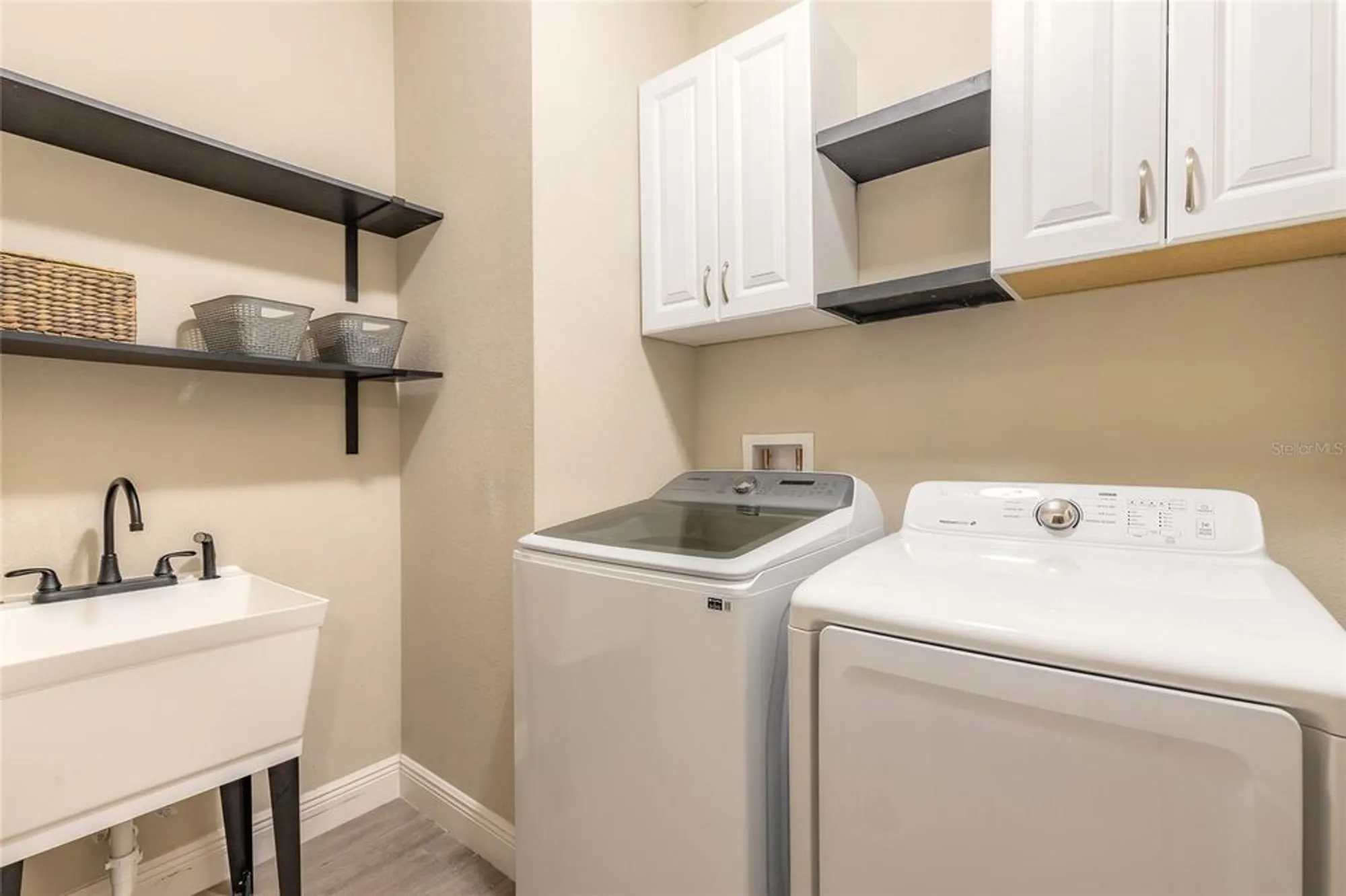 Property Slideshow image 24 of 64 | 219 venetian palms blvd, New Smyrna Beach, FL, 32168