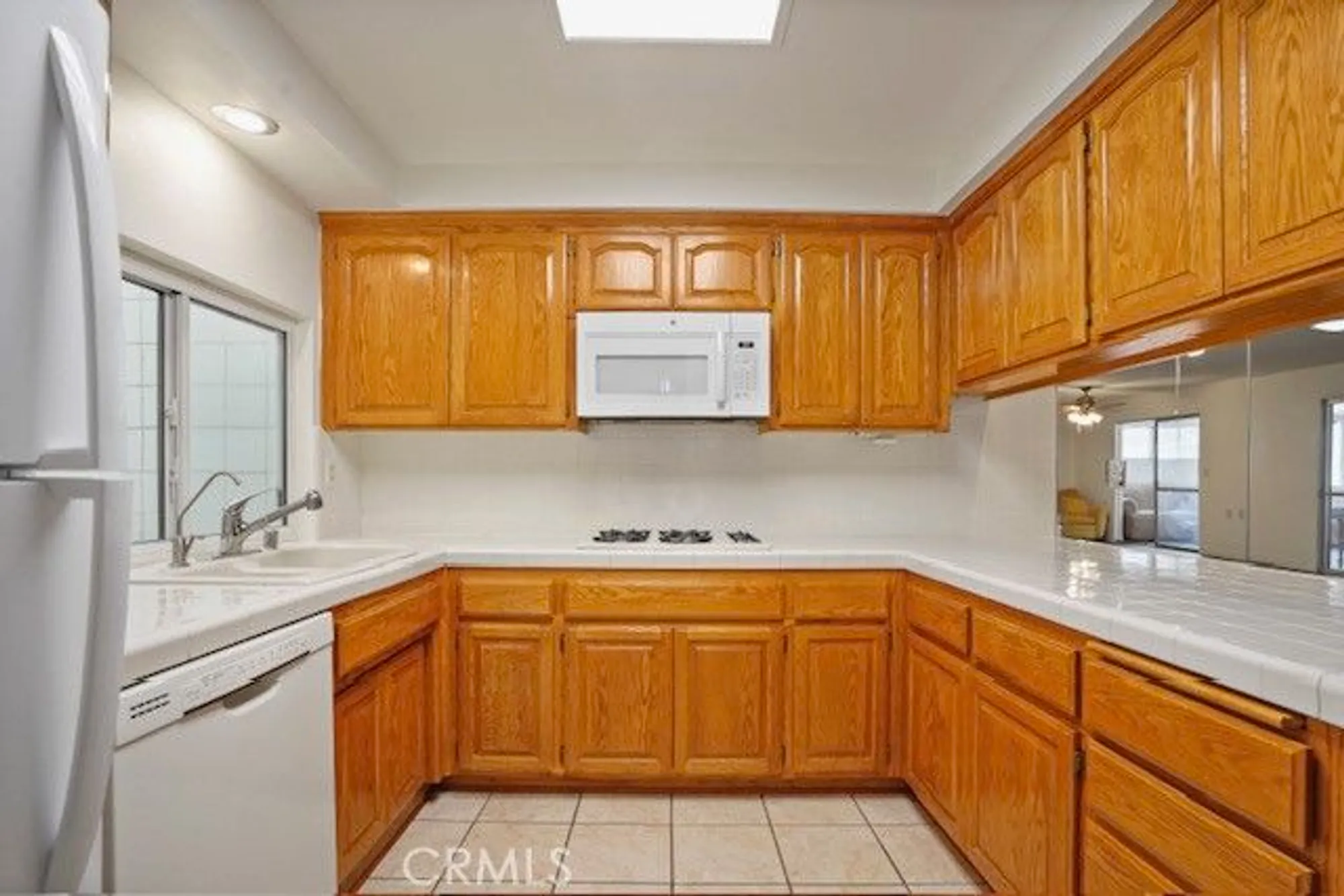 Property Slideshow image 5 of 22 | 19324 flowers ct, Newhall, CA, 91321