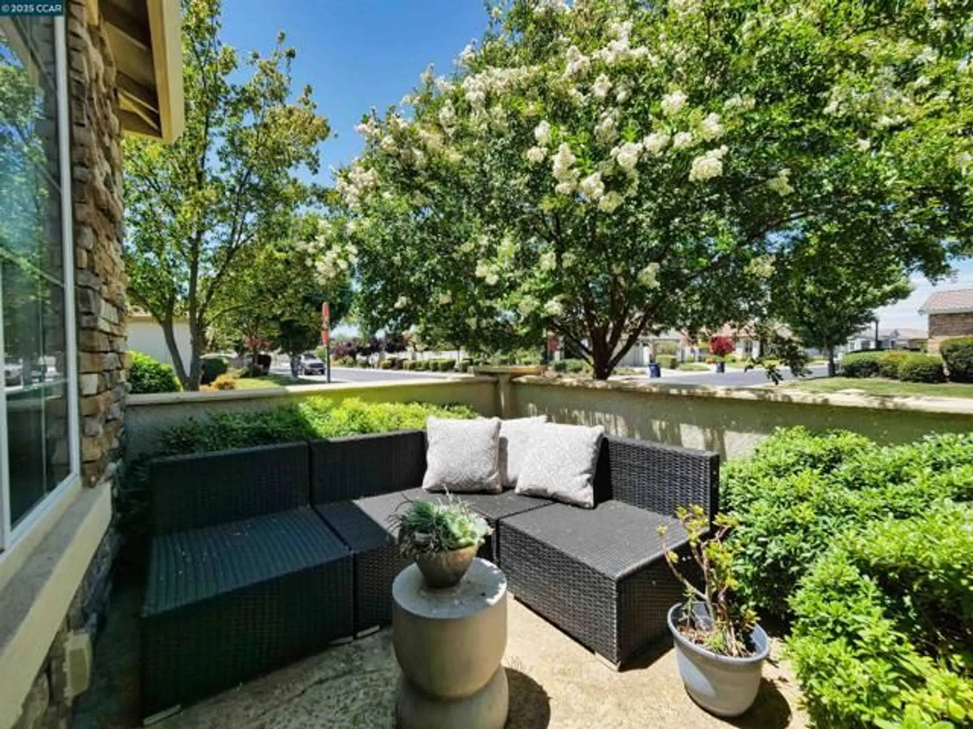 Property Slideshow image 6 of 60 | 335 suez canal ln, Sacramento, CA, 95834