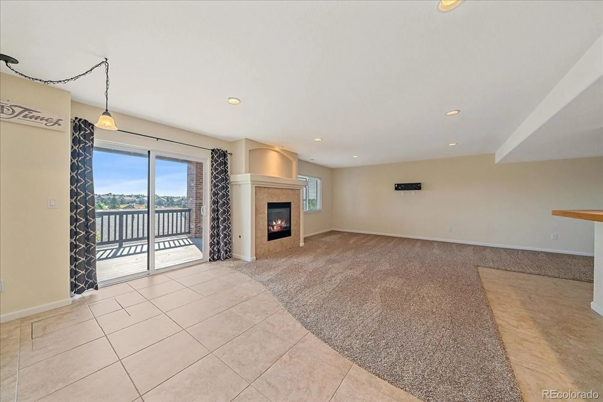 Property Slideshow image 28 of 43 | 22852 e david pl, Aurora, CO, 80016