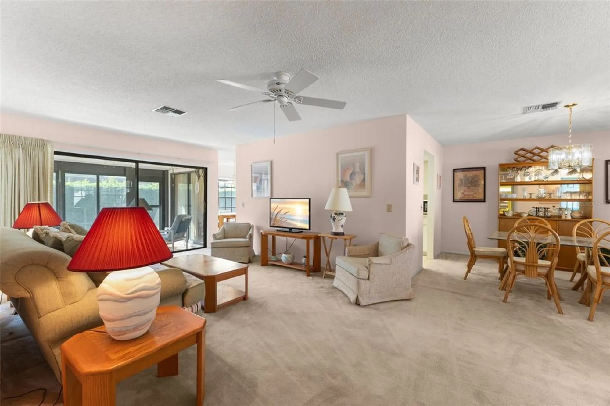 Property Slideshow image 10 of 43 | 9451 rockbridge cir, New Port Richey, FL, 34655