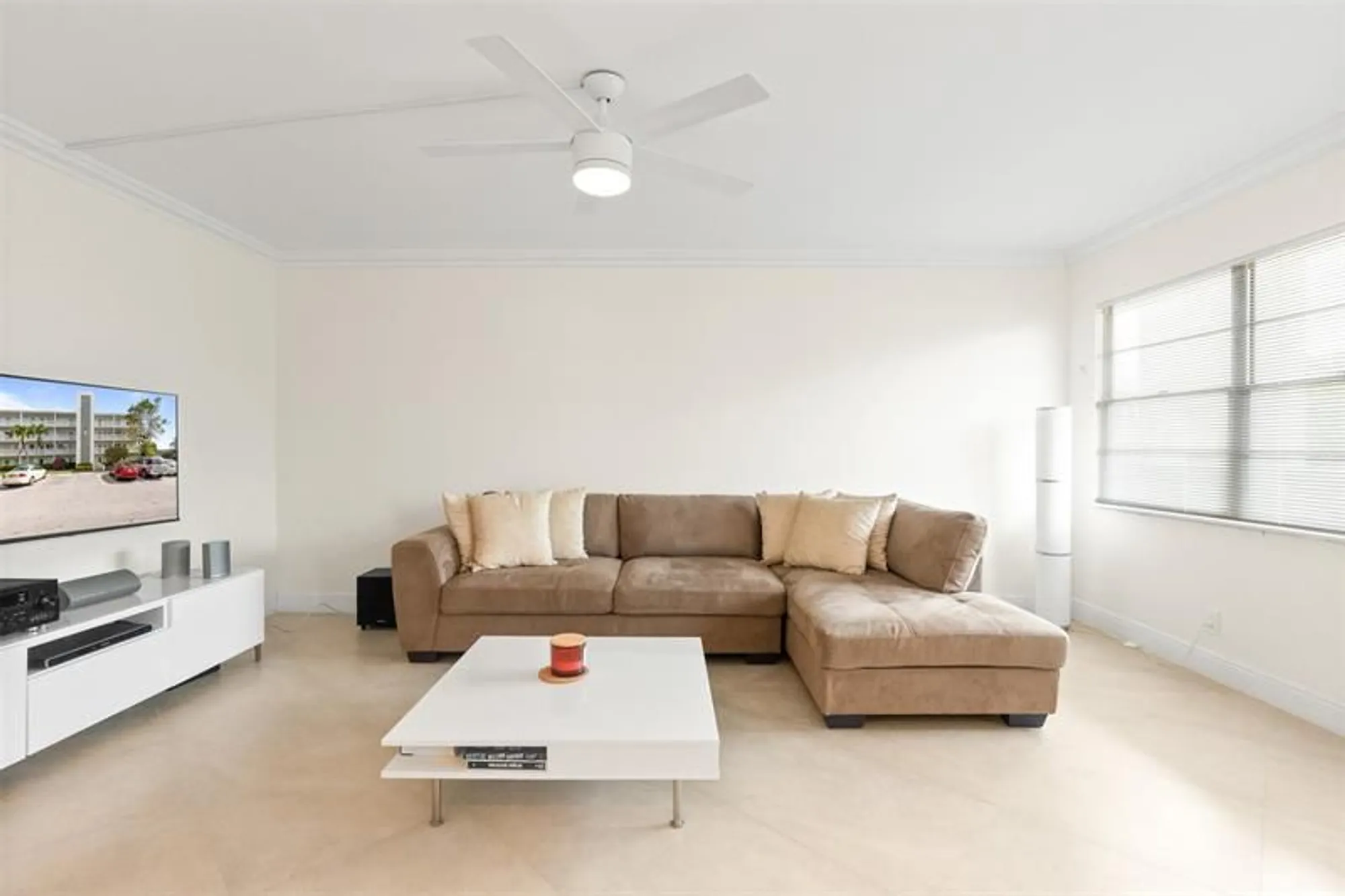 Property Slideshow image 6 of 28 | 3057 newport n # 3057, Deerfield Beach, FL, 33442