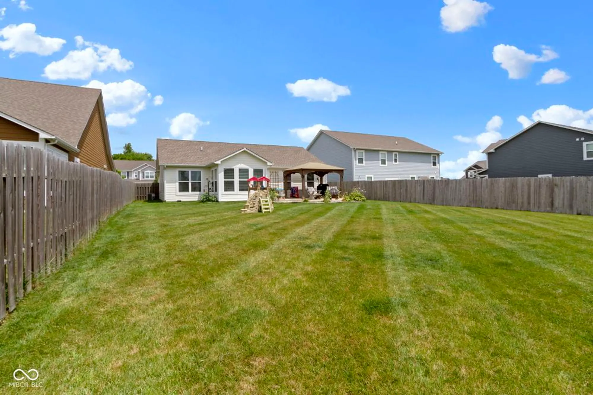 Property Slideshow image 52 of 64 | 9101 gordimer cir, Indianapolis, IN, 46239