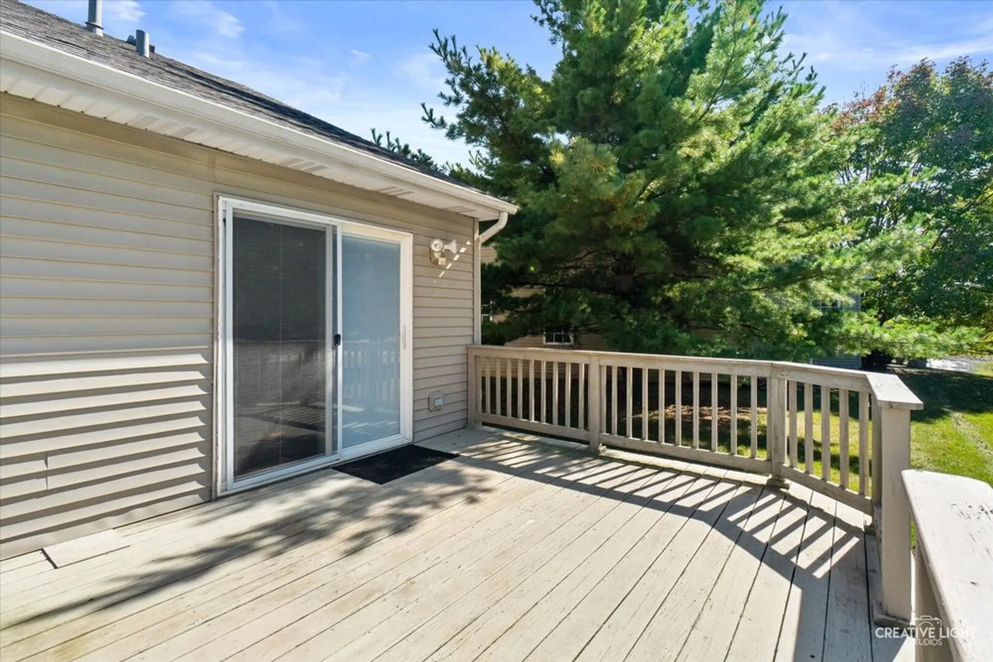 Property Slideshow image 21 of 22 | 505 parkland ct, Oswego, IL, 60543