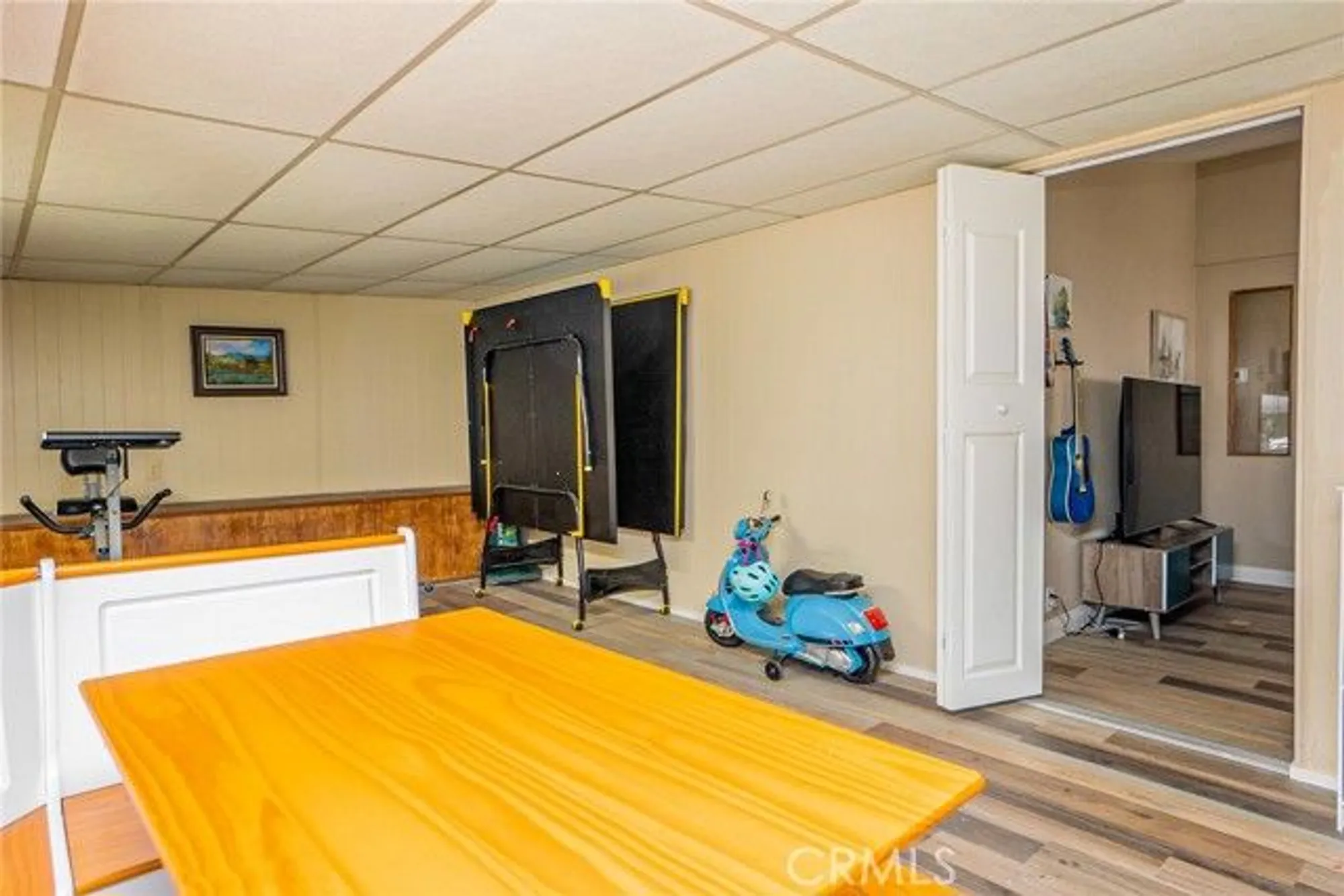 Property Slideshow image 32 of 55 | 901 norwich way, Corona, CA, 92882