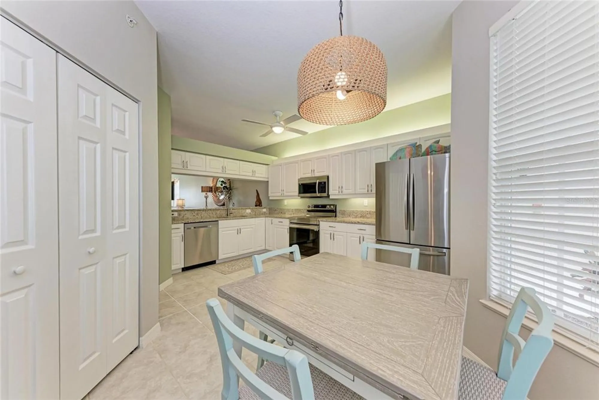 Property Slideshow image 19 of 43 | 119 woodbridge dr 103, Venice, FL, 34293