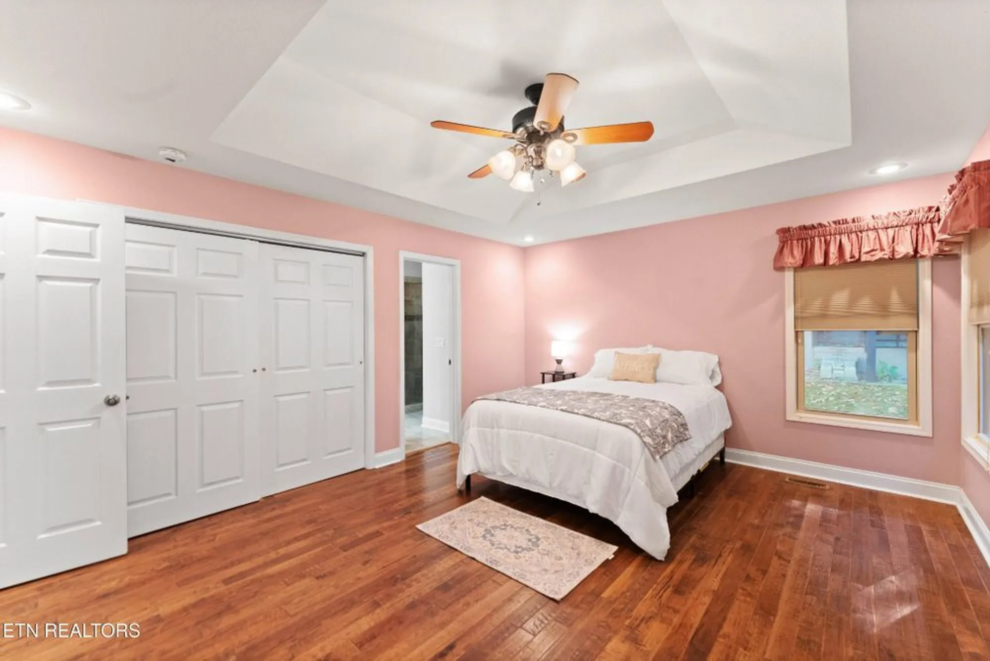 Property Slideshow image 17 of 38 | 109 markham ln, Crossville, TN, 38558