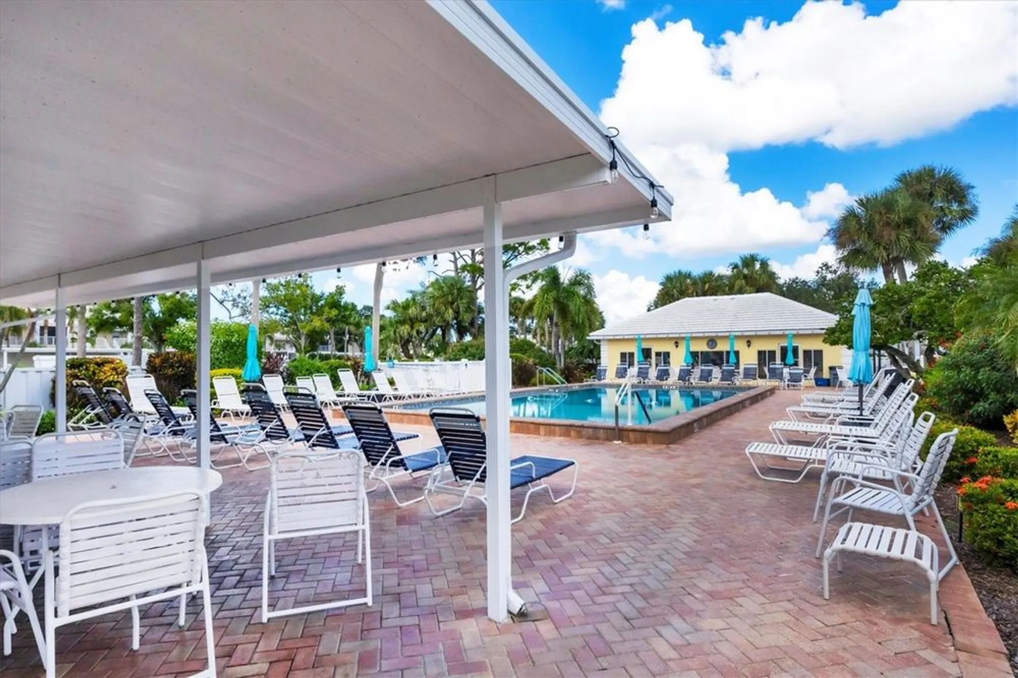 Property Slideshow image 40 of 49 | 404 cerromar cir 308, Venice, FL, 34293