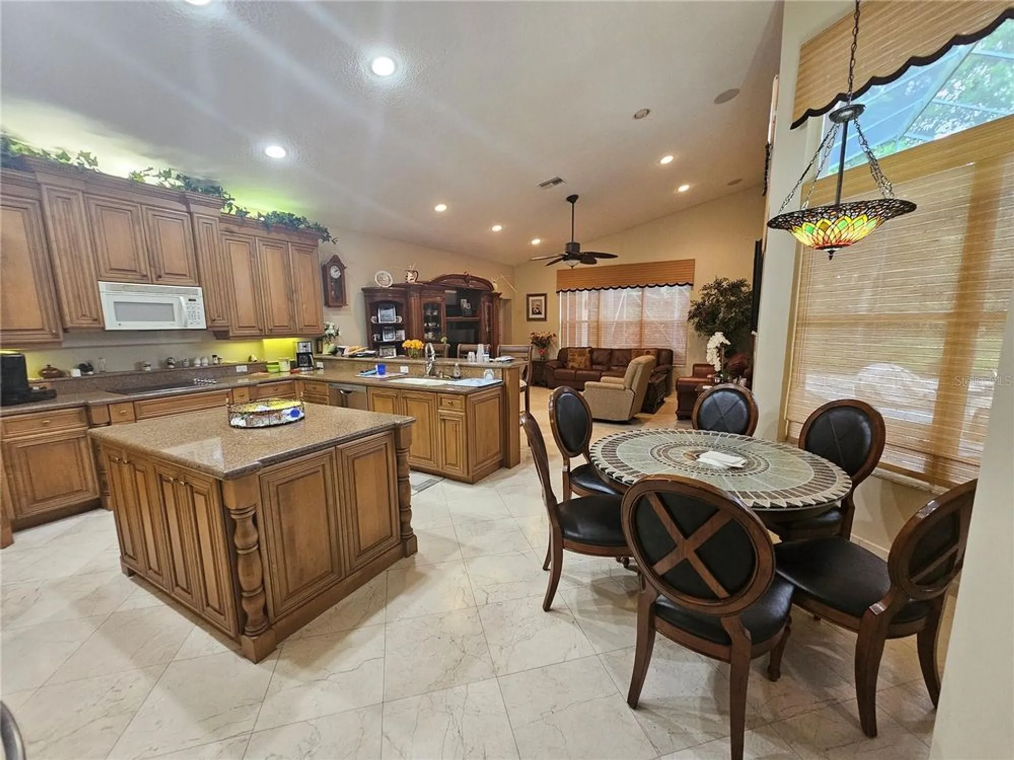 Property Slideshow image 24 of 75 | 6900 molakai cir, Boynton Beach, FL, 33437