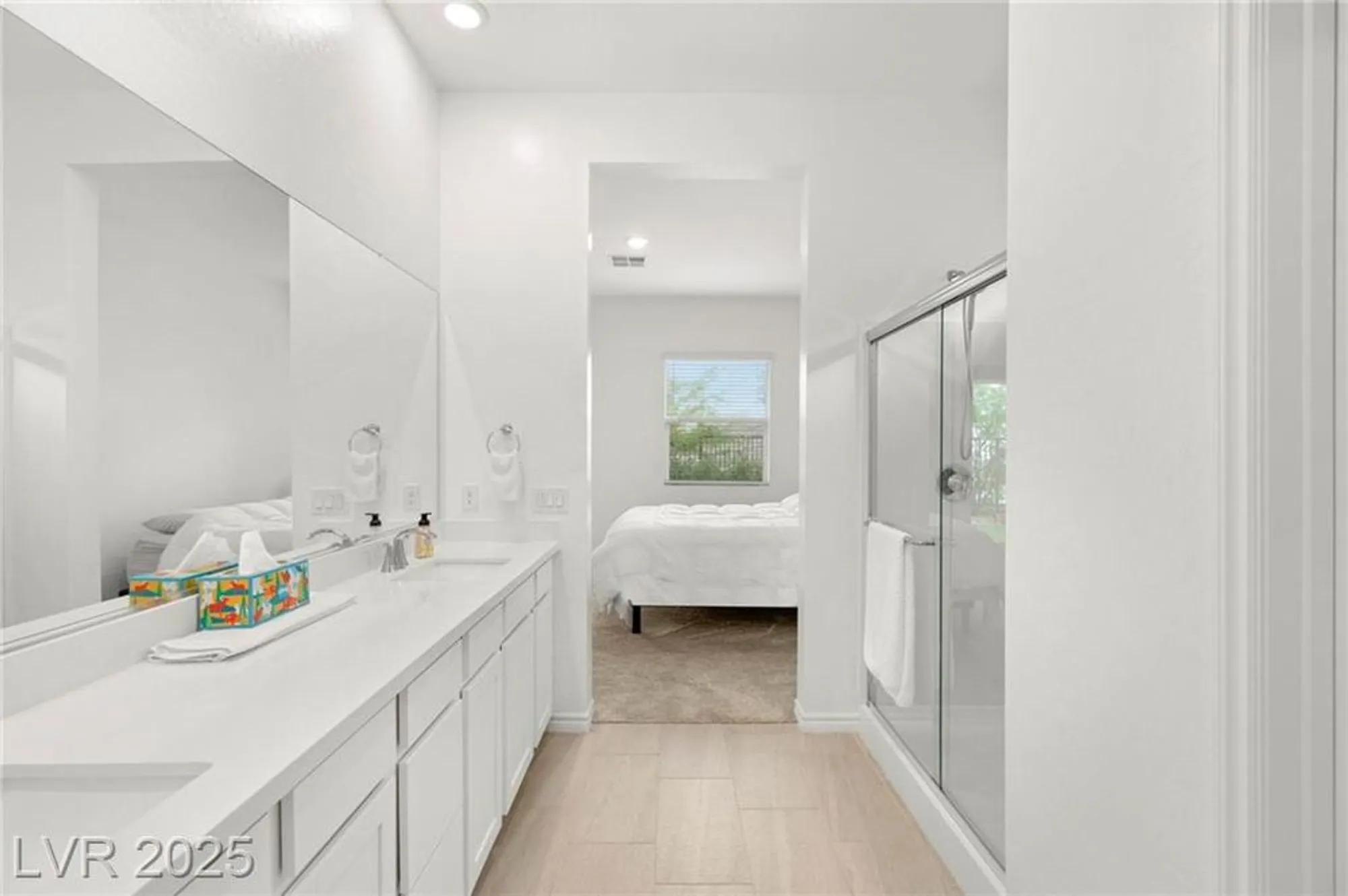 Property Slideshow image 18 of 33 | 912 calluna hills ln, Las Vegas, NV, 89138