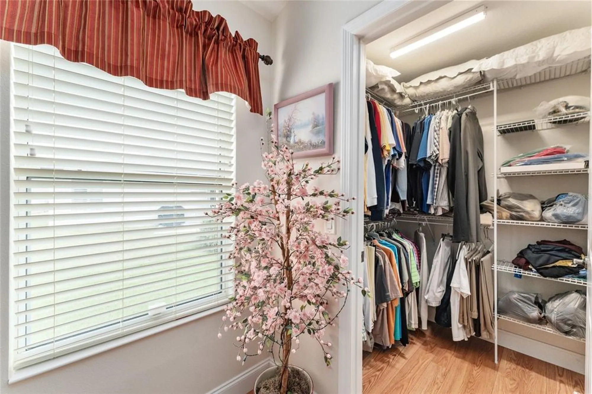 Property Slideshow image 24 of 47 | 1553 gumwood dr, The Villages, FL, 32162