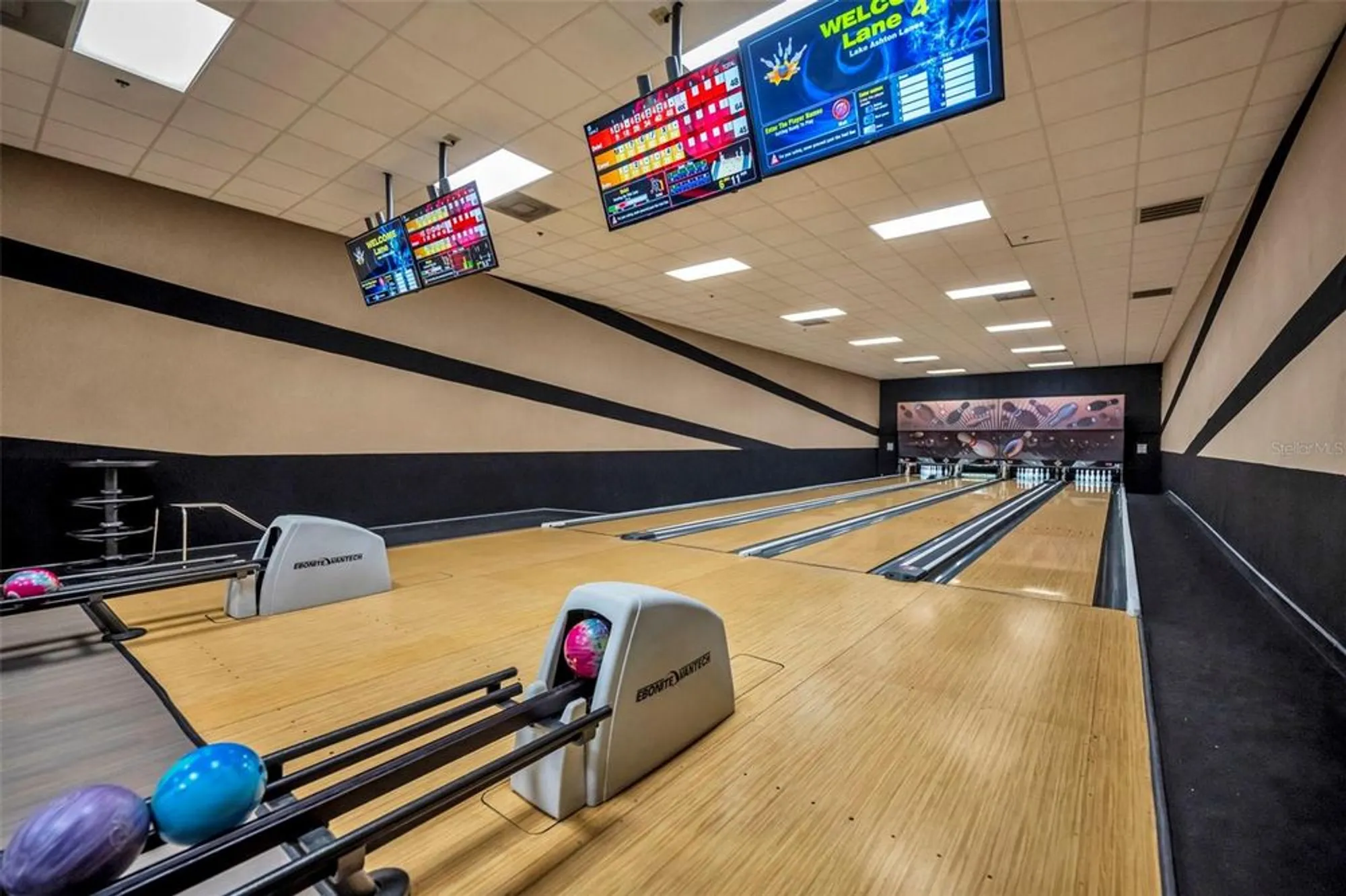 Property Slideshow image 25 of 51 | 4115 aberdeen ln, Lake Wales, FL, 33859