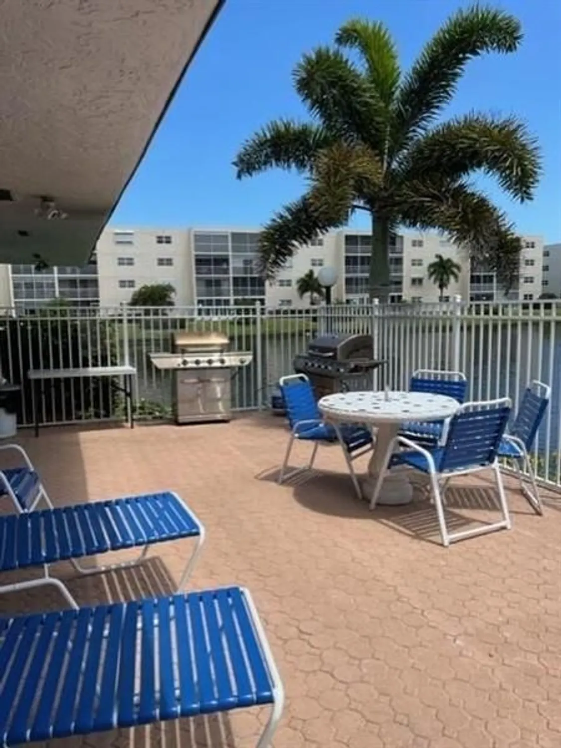 Property Slideshow image 21 of 22 | 315 se 11th ter 203, Dania Beach, FL, 33004