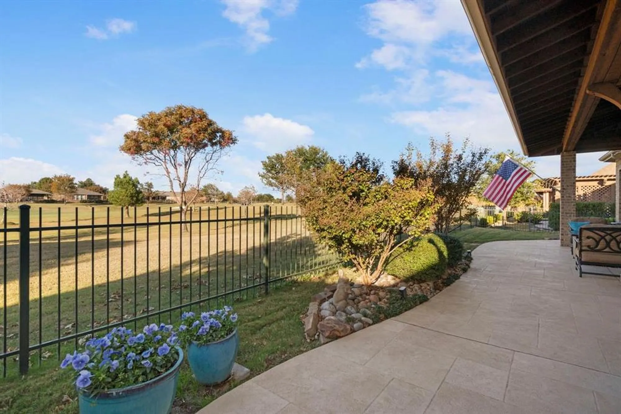 Property Slideshow image 33 of 40 | 7135 maumee valley ct, Frisco, TX, 75036