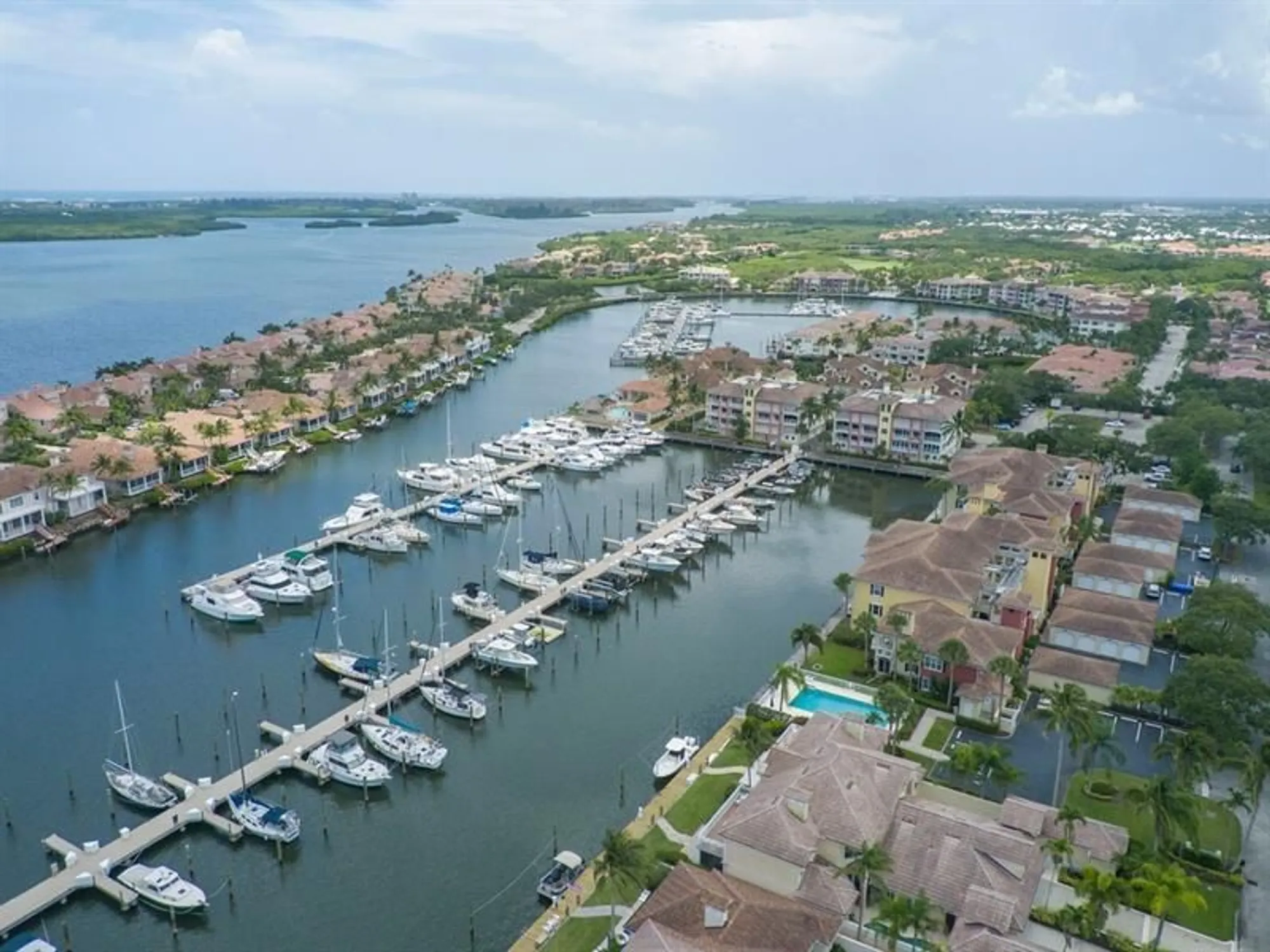 Property Slideshow image 14 of 33 | 5620 las brisas dr, Vero Beach, FL, 32967