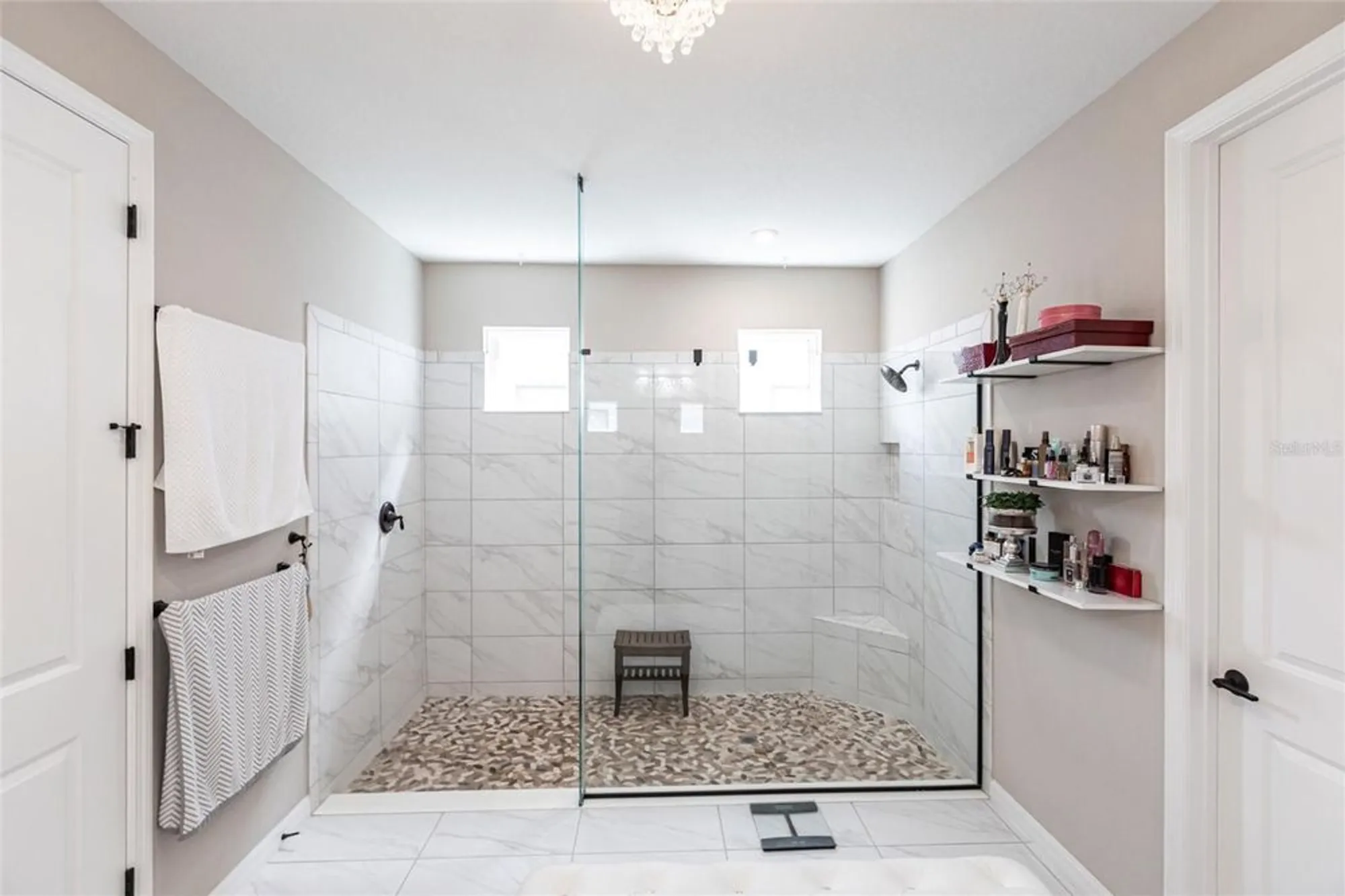 Property Slideshow image 15 of 37 | 16524 paynes mill dr, Bradenton, FL, 34211