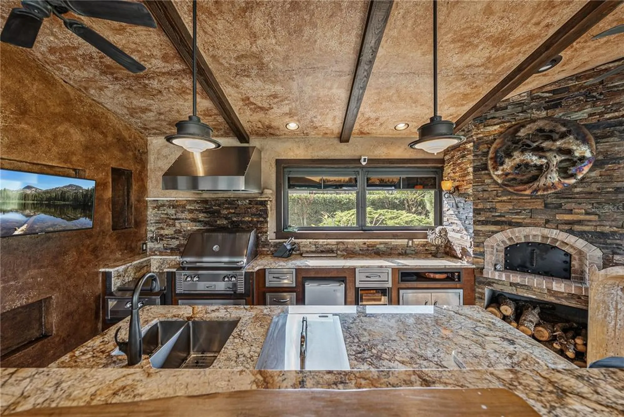 Property Slideshow image 62 of 91 | 13247 thoroughbred dr, Dade City, FL, 33525