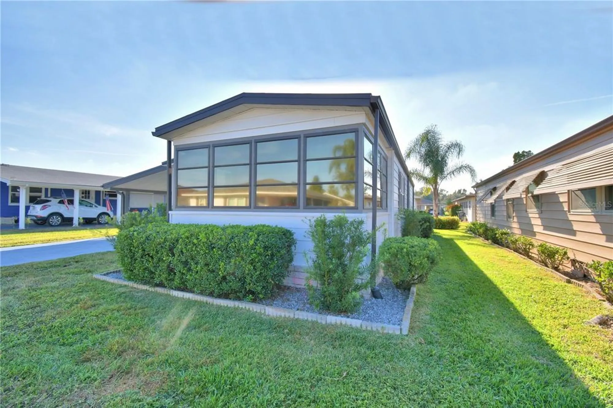 Property Slideshow image 4 of 50 | 4849 goldenview ln, Lakeland, FL, 33811