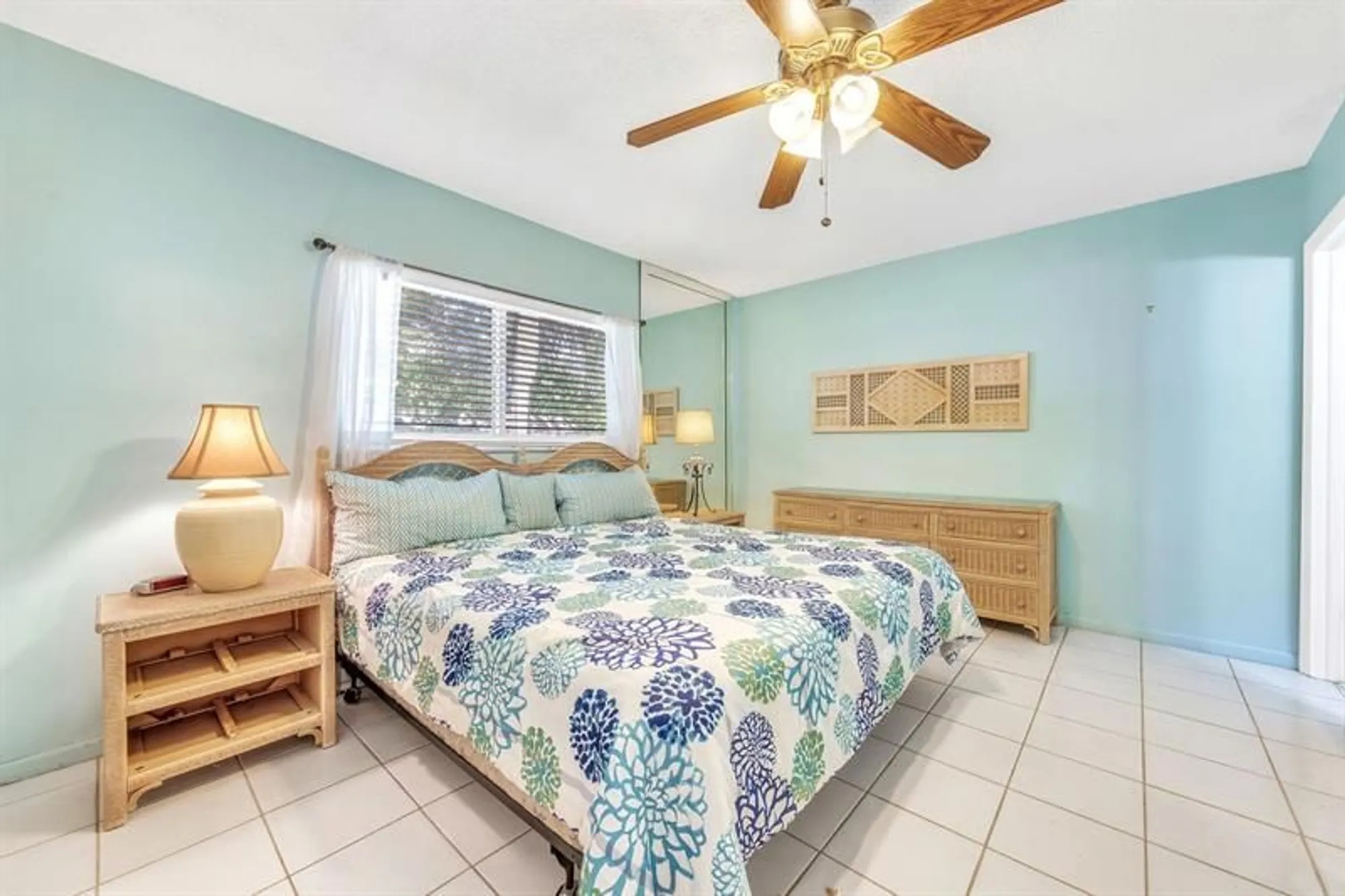 Property Slideshow image 10 of 36 | 7640 nw 1st st 202, Margate, FL, 33063