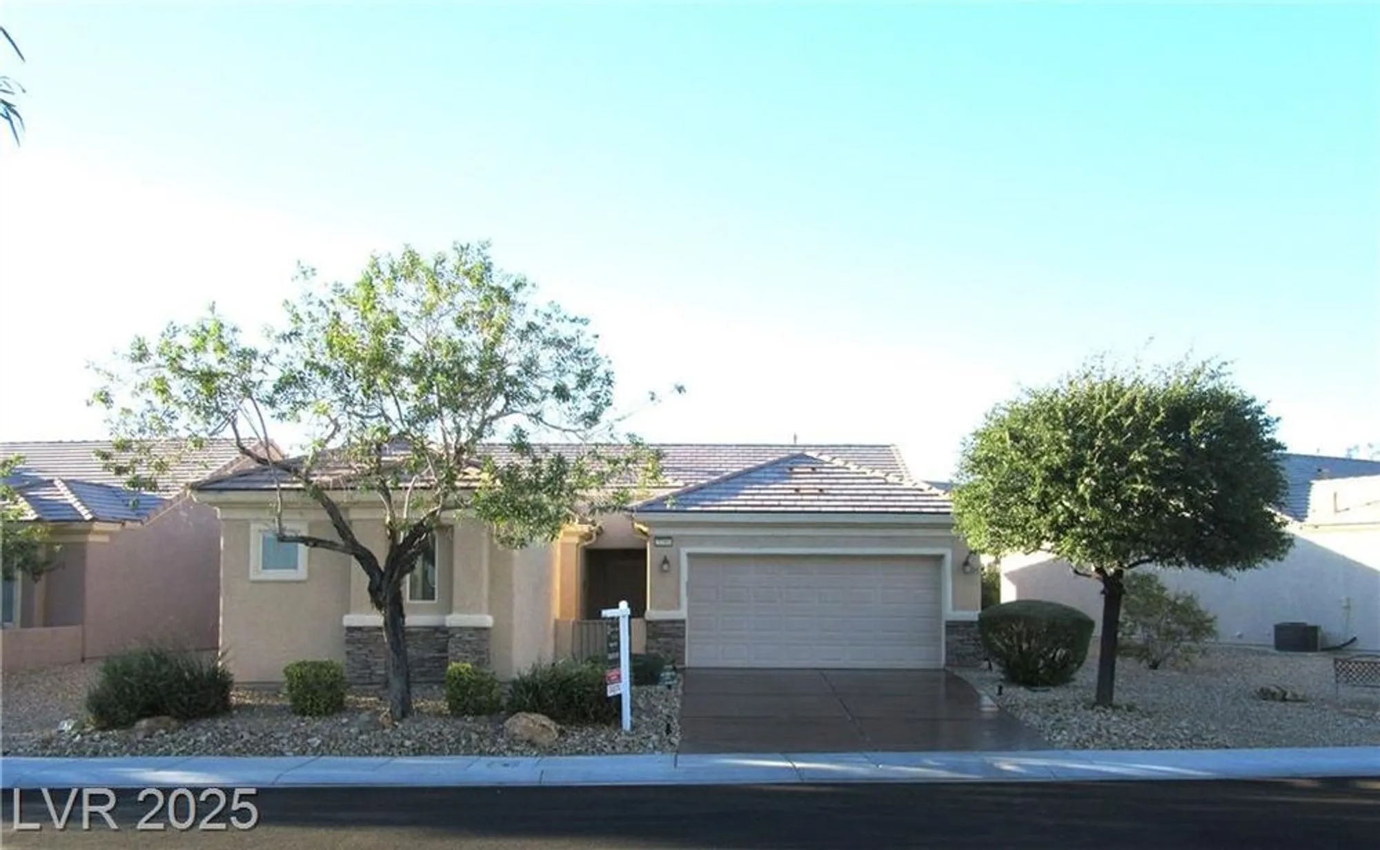 Property Slideshow image 7 of 37 | 7749 pine warbler way, North Las Vegas, NV, 89084