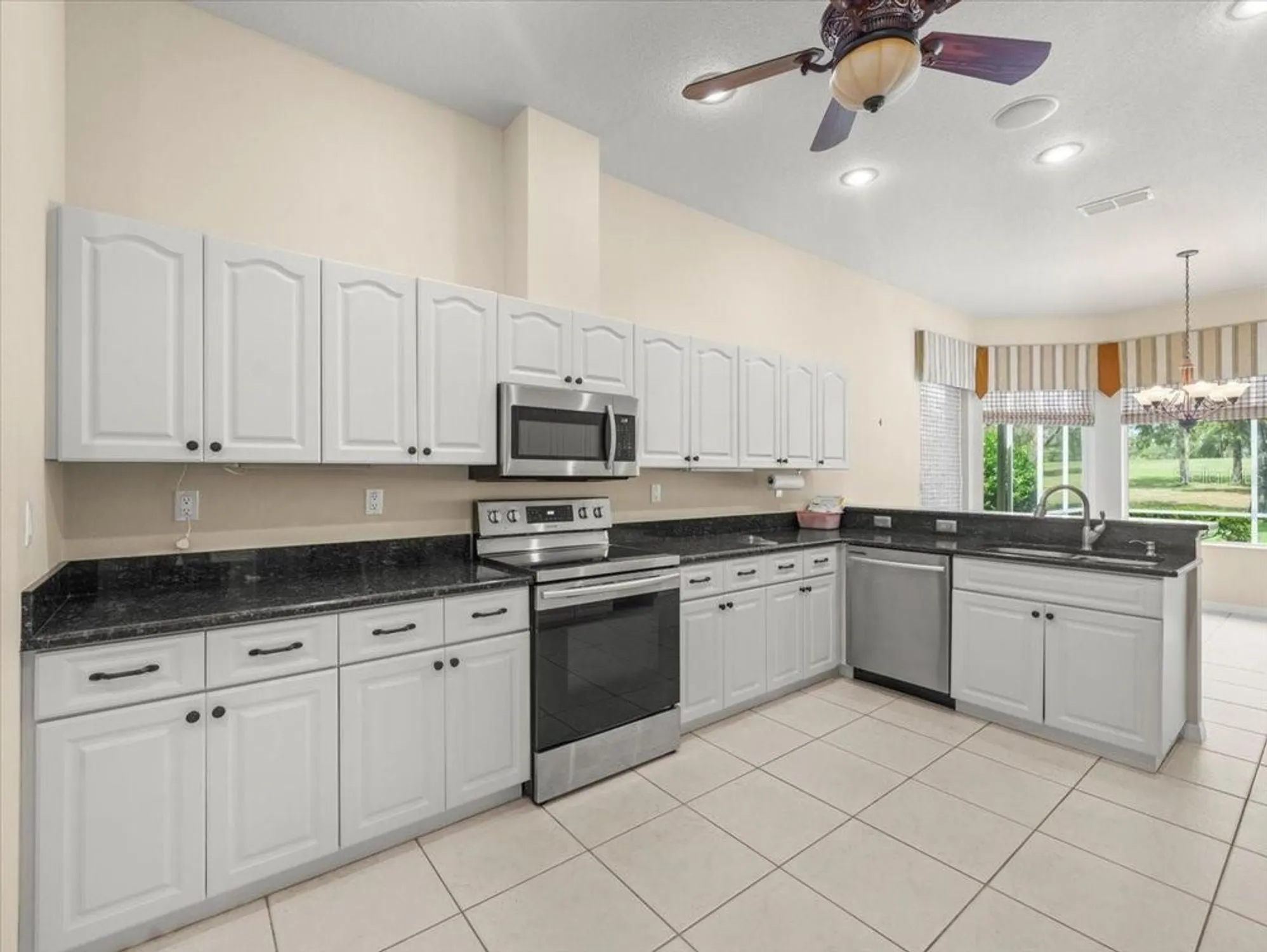 Property Slideshow image 24 of 60 | 9037 penelope dr, Weeki Wachee, FL, 34613