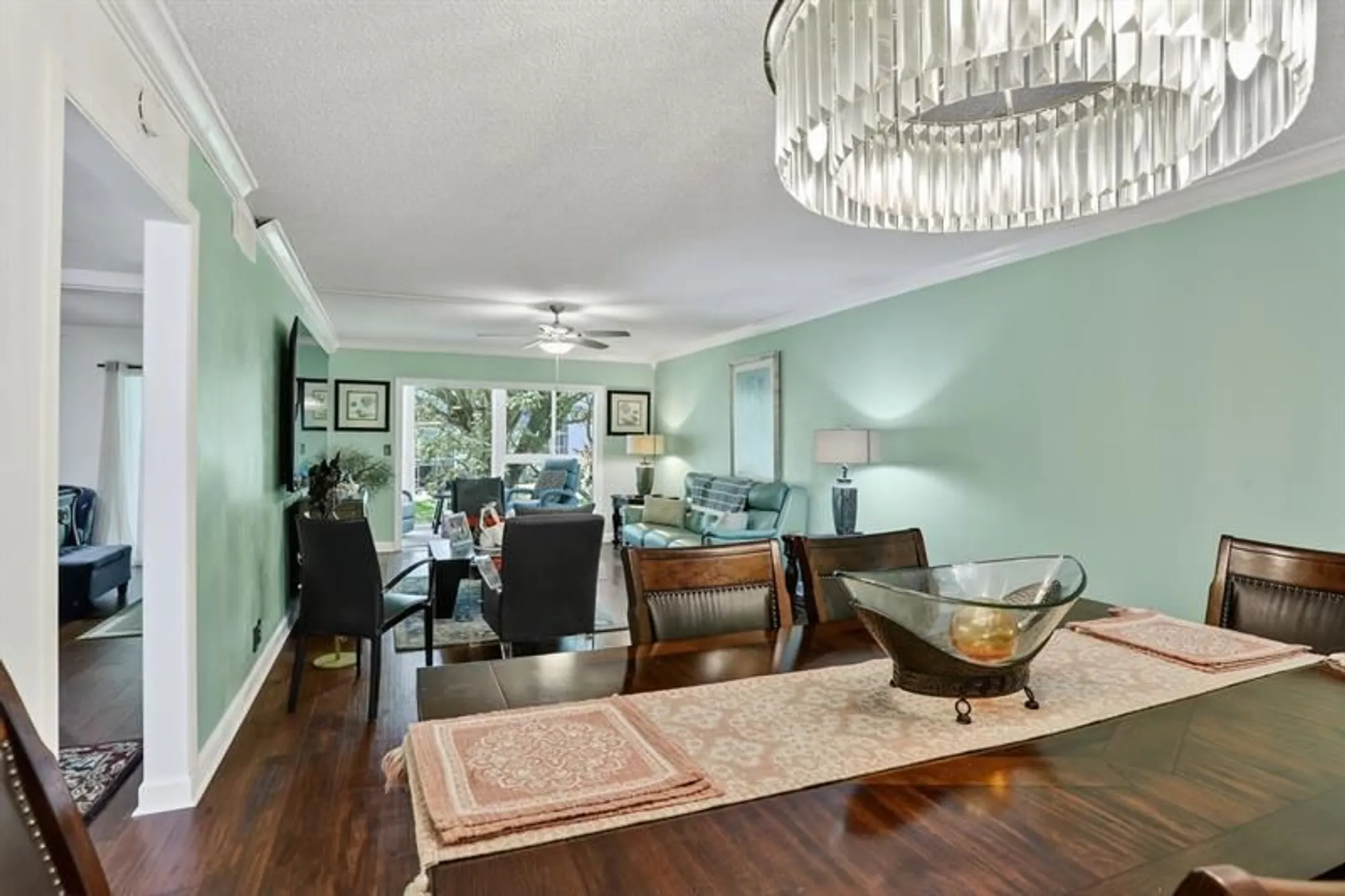 Property Slideshow image 11 of 50 | 2403 antigua cir b2, Coconut Creek, FL, 33066