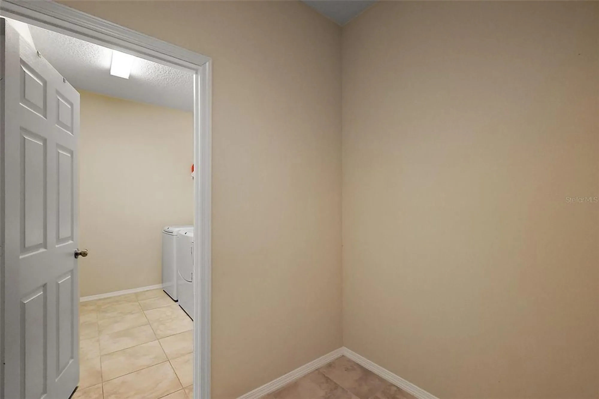 Property Slideshow image 23 of 37 | 20945 oldenburg loop, Mount Dora, FL, 32757