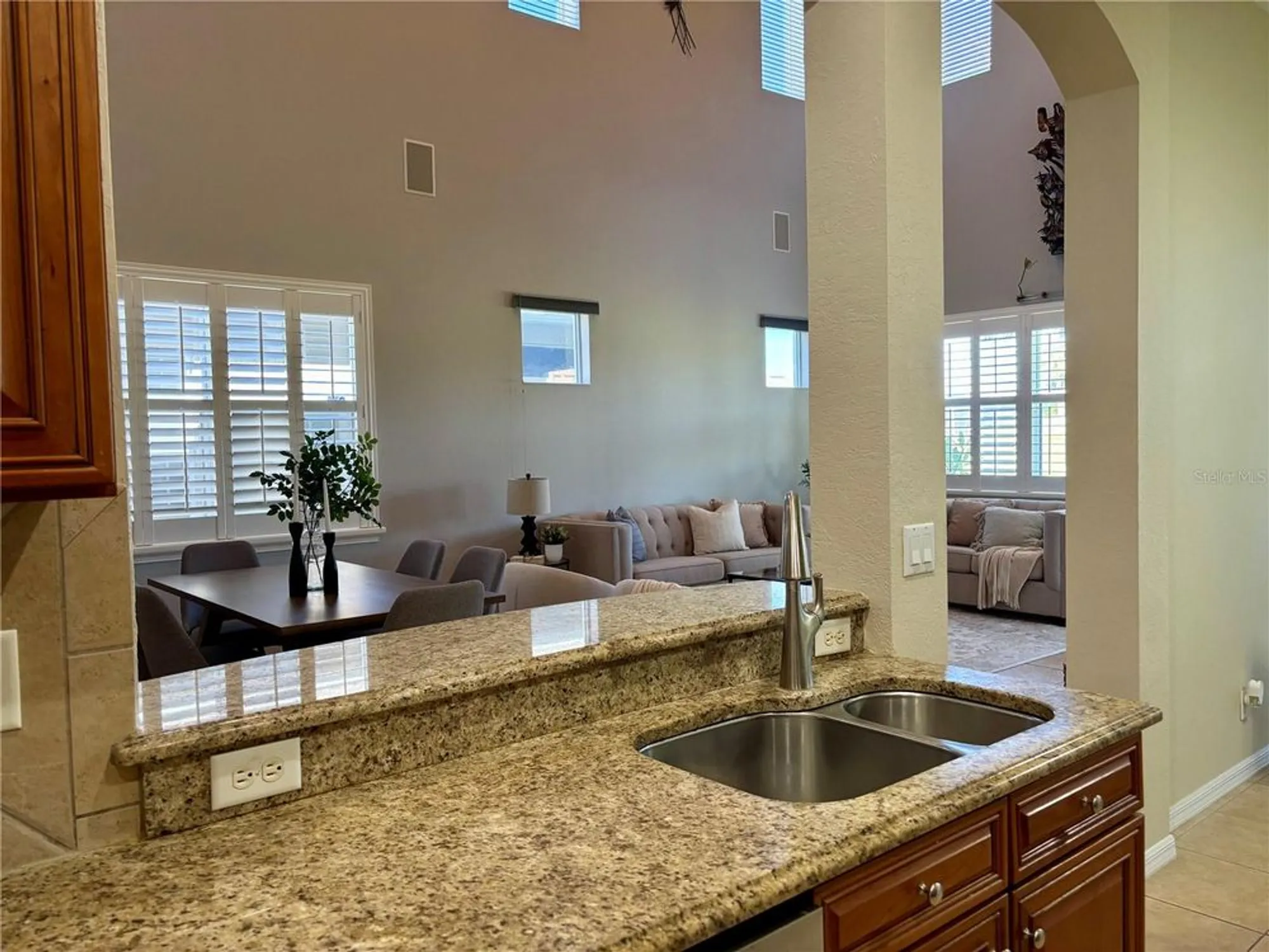 Property Slideshow image 25 of 60 | 445 noble faire dr, Sun City Center, FL, 33573