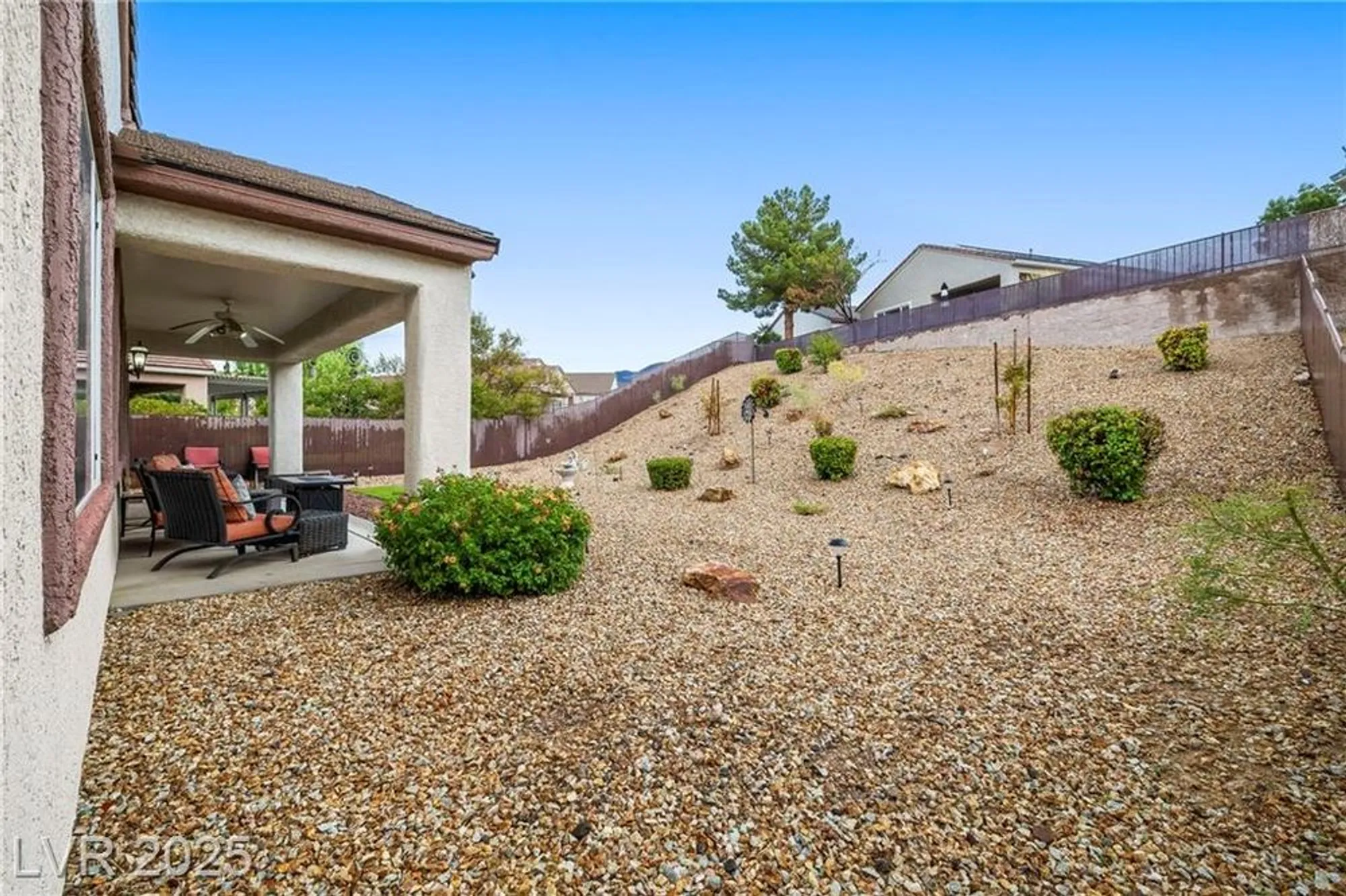 Property Slideshow image 31 of 44 | 2544 solera sky dr, Henderson, NV, 89044