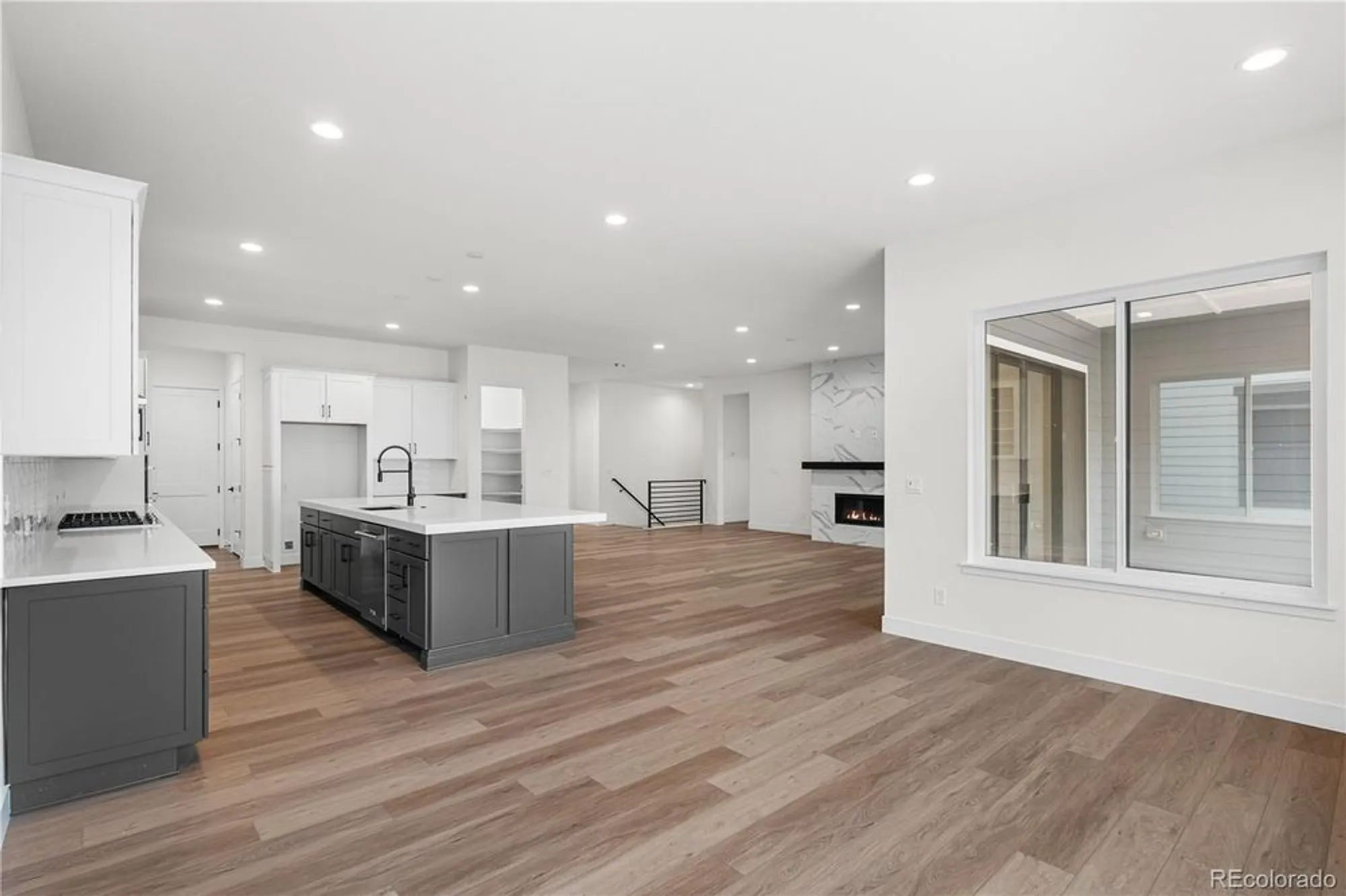 Property Slideshow image 6 of 35 | 11462 autumn moon st, Littleton, CO, 80125