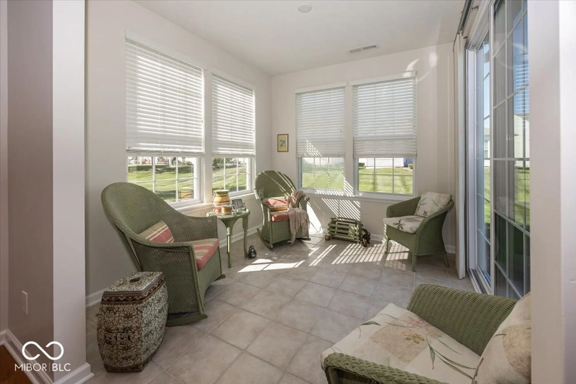 Property Slideshow image 34 of 54 | 12926 venito trl, Fishers, IN, 46037