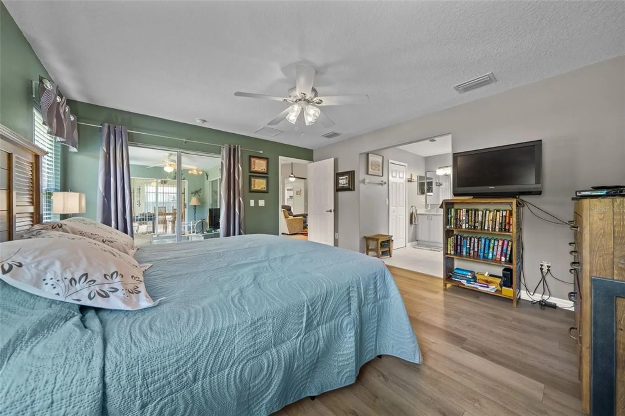 Property Slideshow image 35 of 74 | 16193 sw 14th avenue rd, Ocala, FL, 34473