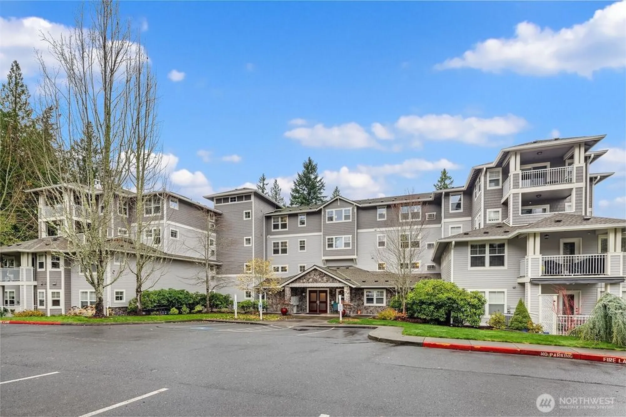 Property Slideshow image 40 of 40 | 4535 providence point pl 103, Issaquah, WA, 98029