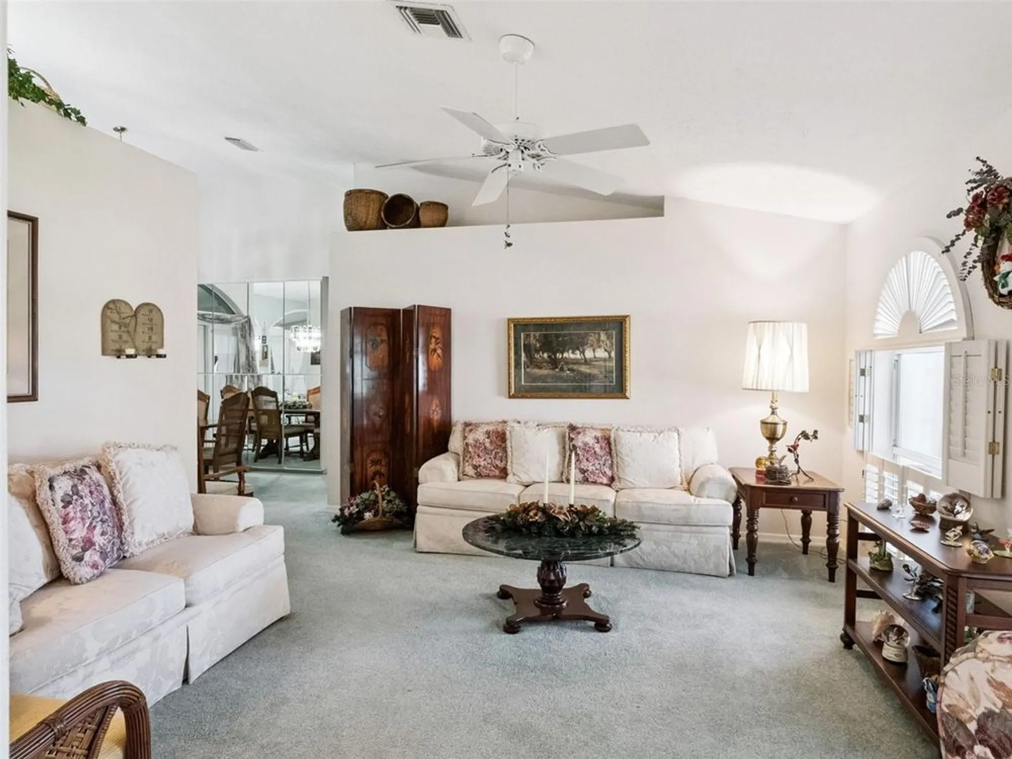 Property Slideshow image 15 of 86 | 5609 rosewall cir, Leesburg, FL, 34748