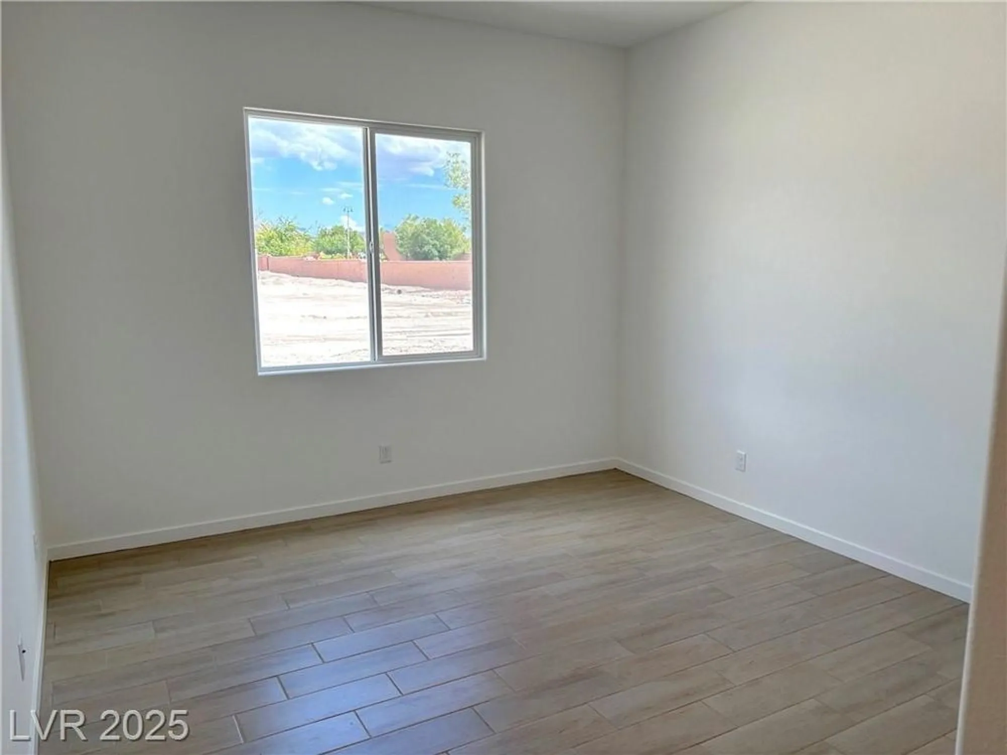 Property Slideshow image 7 of 28 | 5715 victoria falls dr, Pahrump, NV, 89061