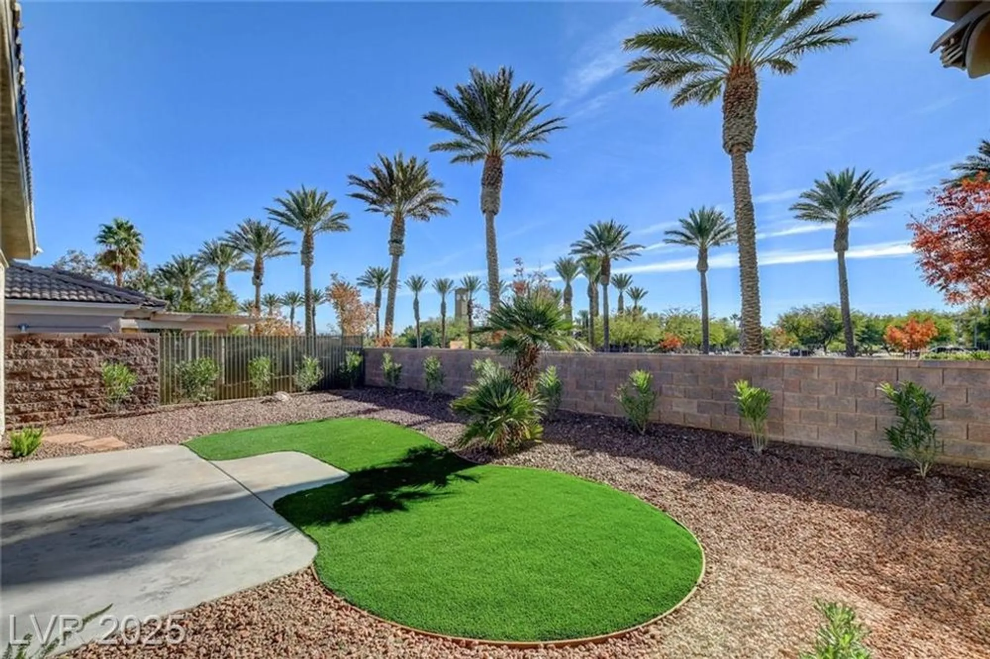 Property Slideshow image 41 of 57 | 10623 riva de fiore ave, Las Vegas, NV, 89135