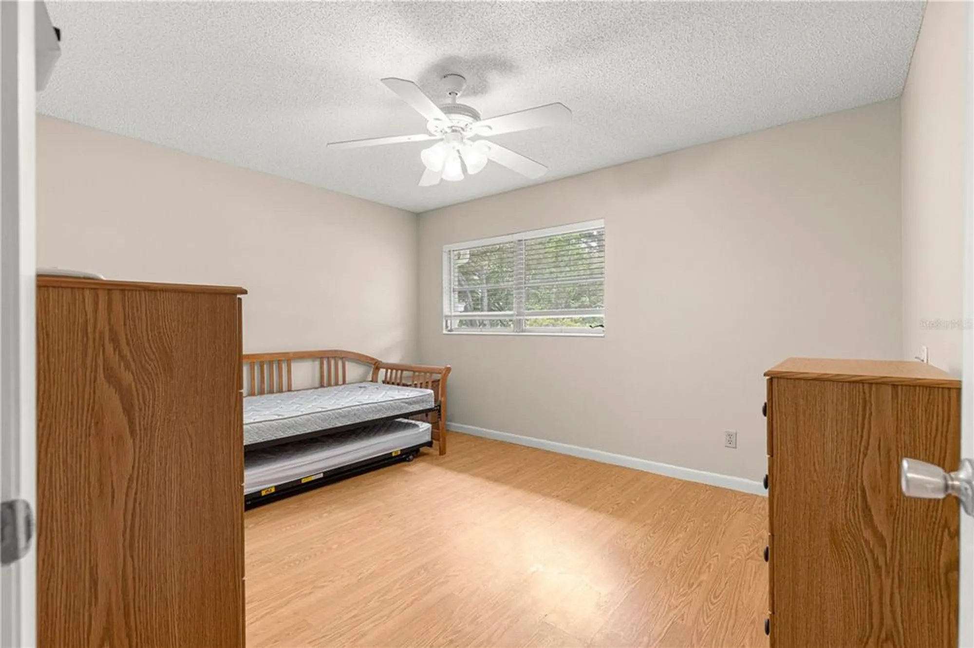 Property Slideshow image 11 of 30 | 8707 sw 88th court rd b, Ocala, FL, 34481