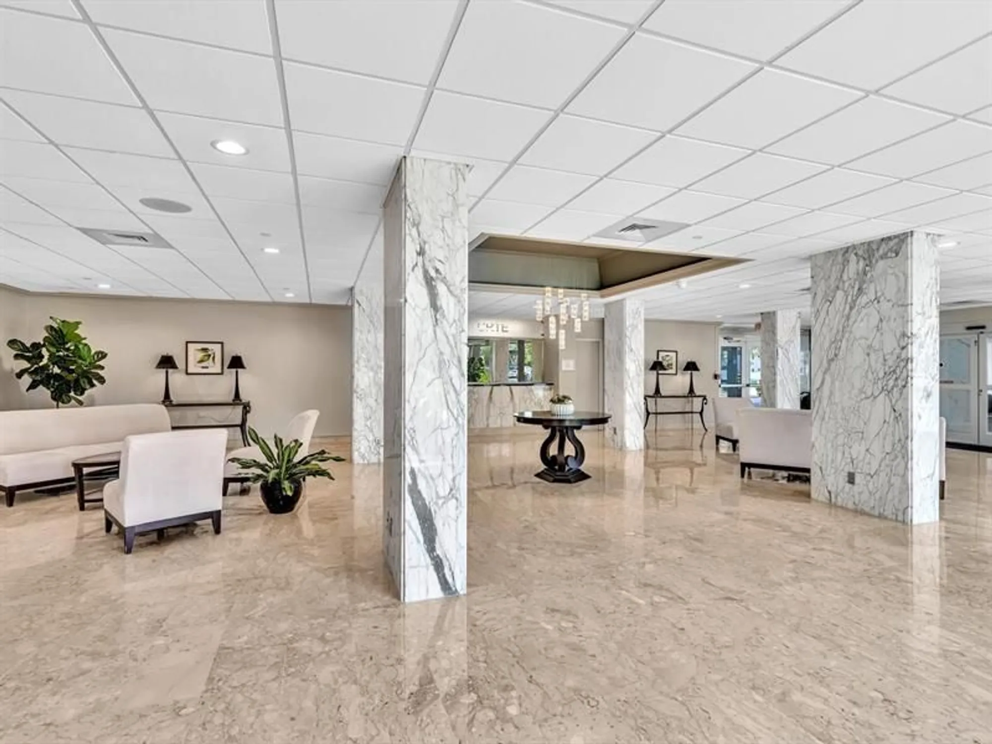 Property Slideshow image 48 of 61 | 3300 ne 36th st 302, Fort Lauderdale, FL, 33308