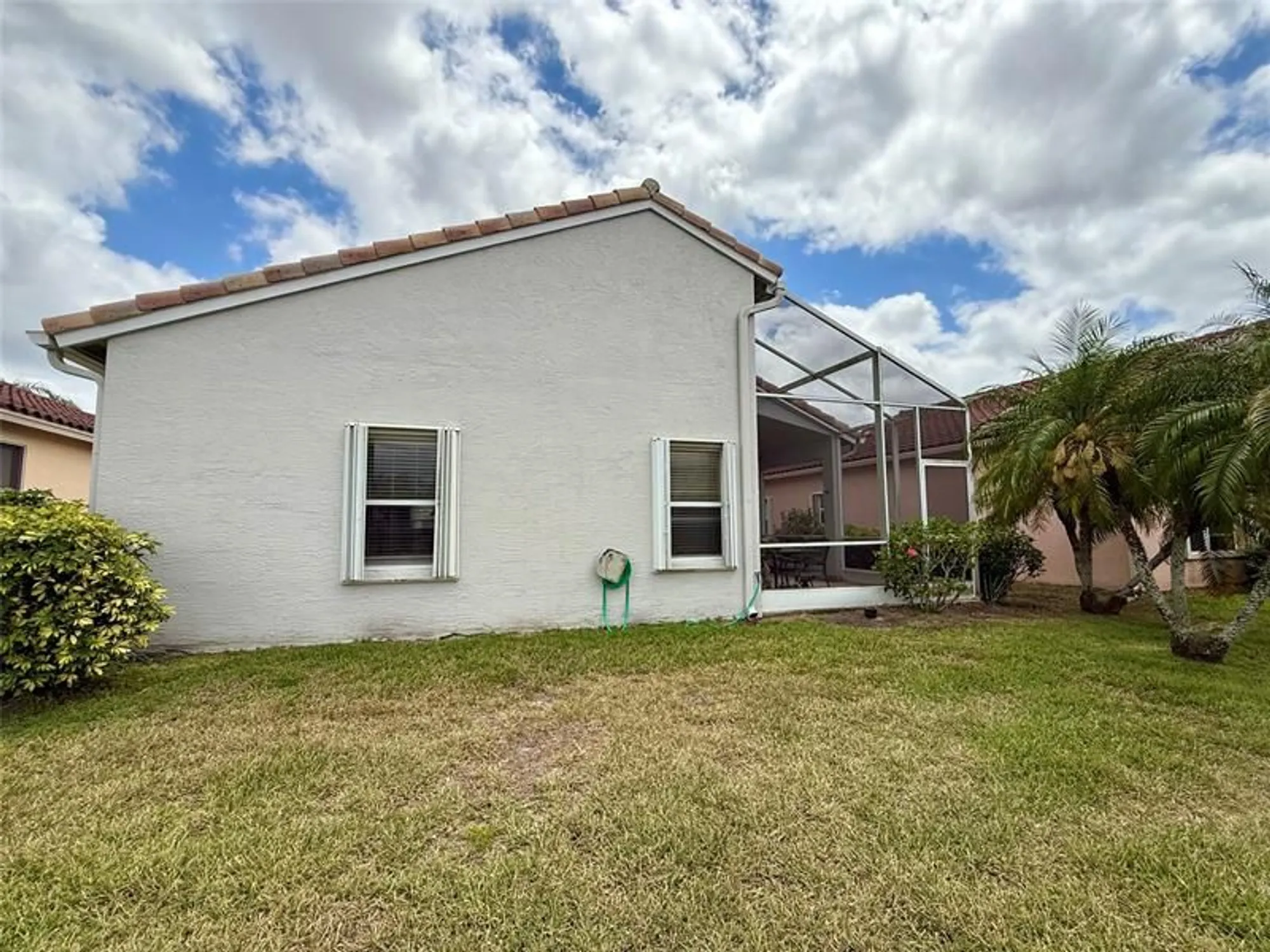 Property Slideshow image 27 of 47 | 344 nw breezy point loop, Port St Lucie, FL, 34986