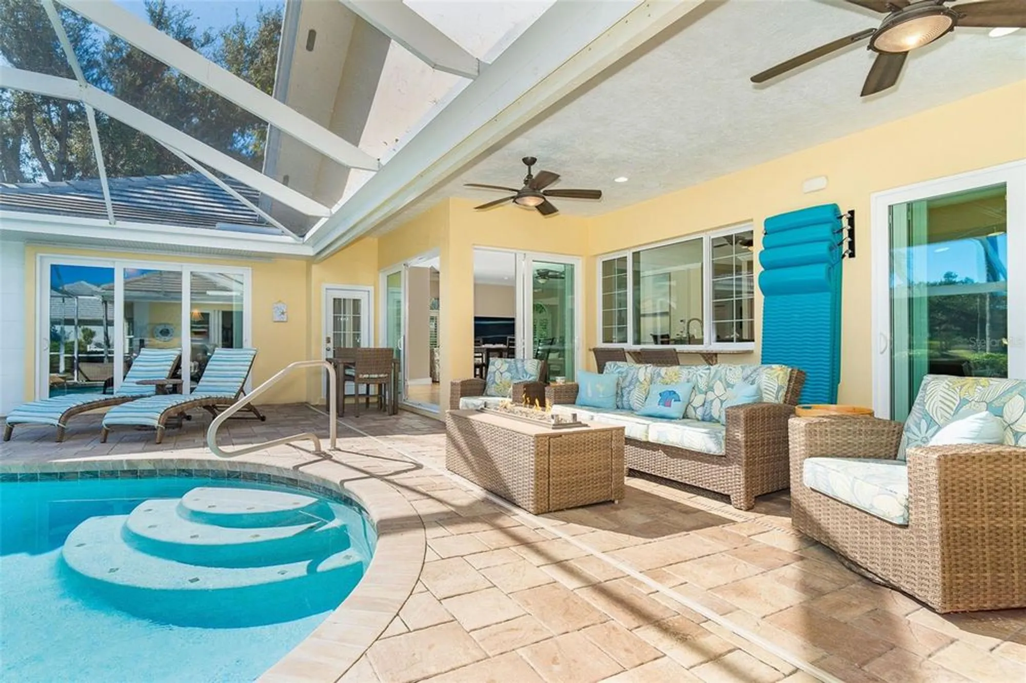 Property Slideshow image 16 of 86 | 1 n cayman isles blvd, Englewood, FL, 34223