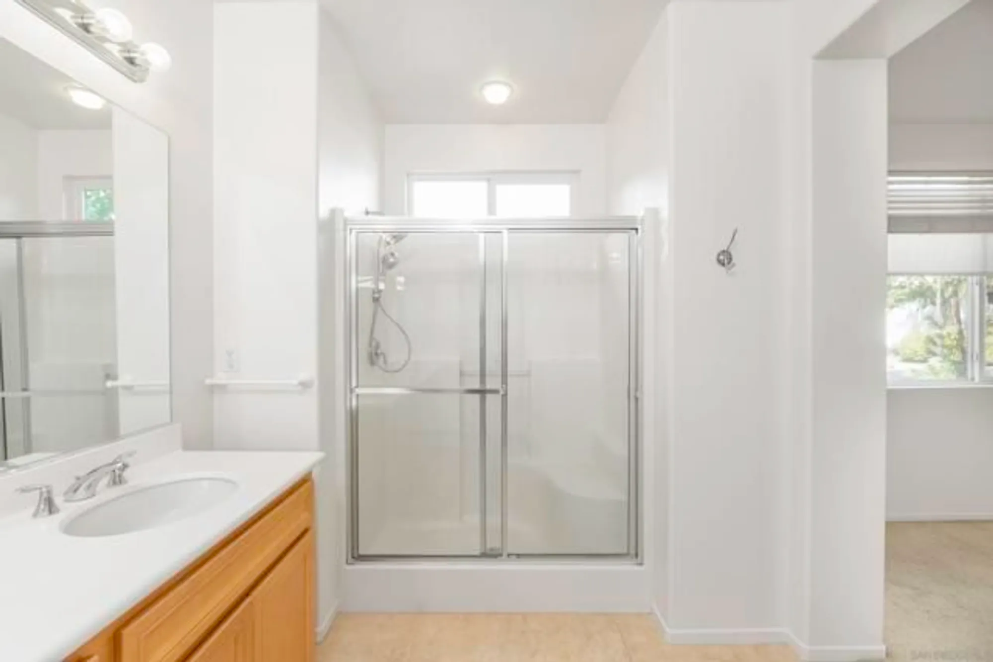 Property Slideshow image 24 of 47 | 1645 beaver crk a, Beaumont, CA, 92223