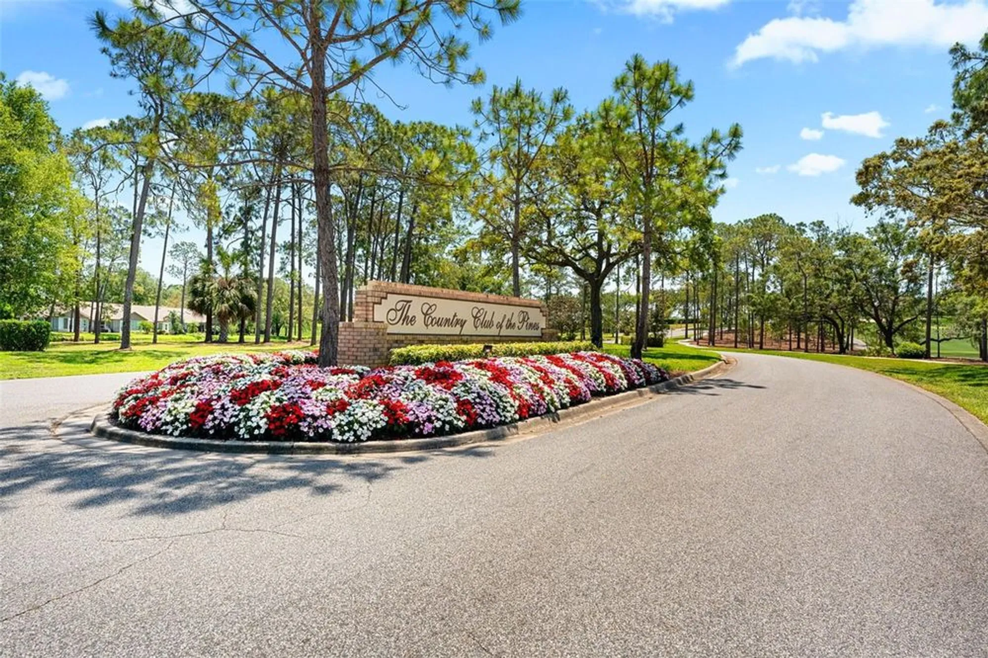 Property Slideshow image 46 of 58 | 2671 royal ridge dr, Spring Hill, FL, 34606