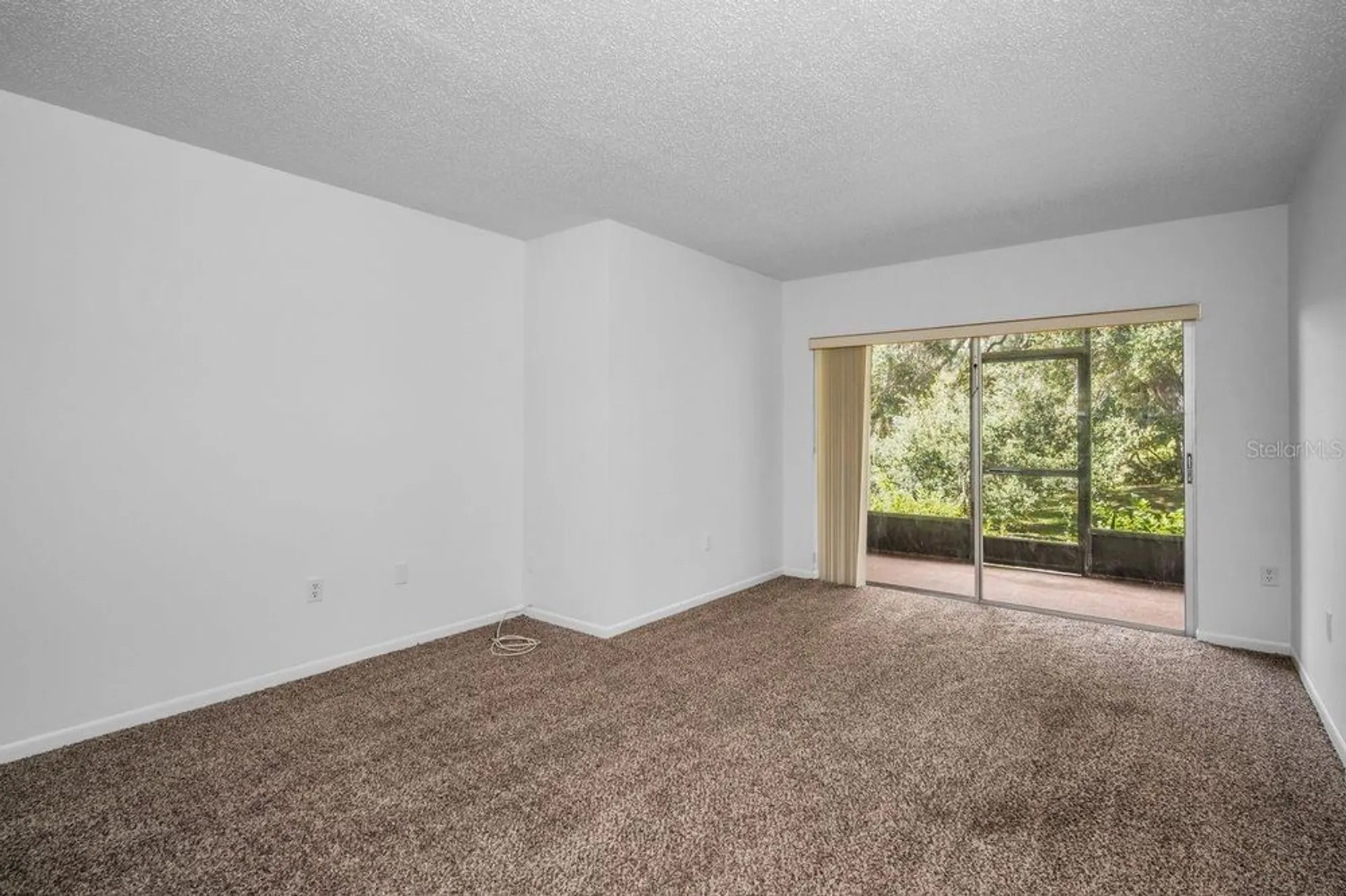 Property Slideshow image 12 of 46 | 860 virginia st 105, Dunedin, FL, 34698